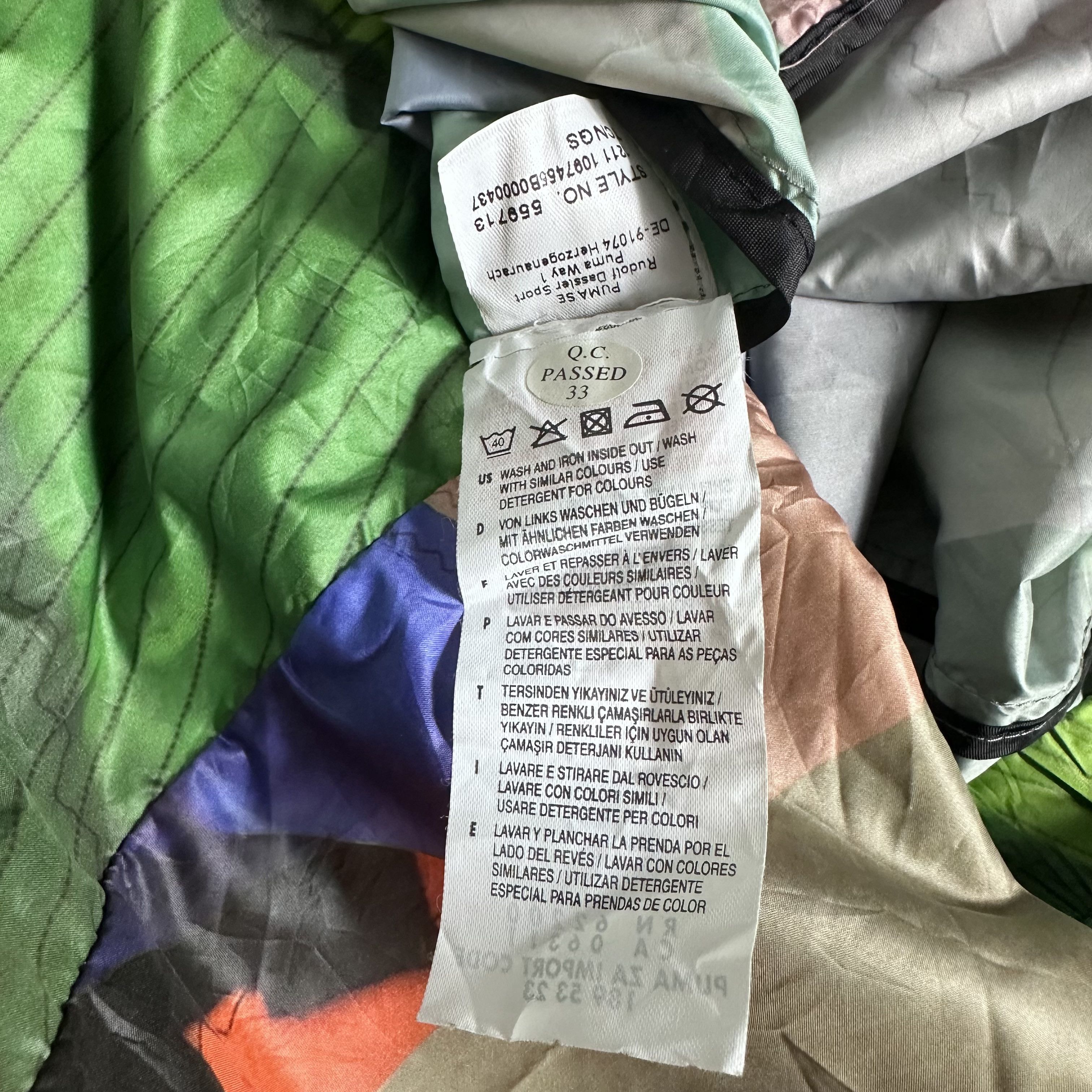 Hussein Chalayan × Puma 🔥RARE🔥Hussein Chalayan x Puma Multicolor OVP Windbreaker Size US L / EU 52-54 / 3 - 8 Thumbnail
