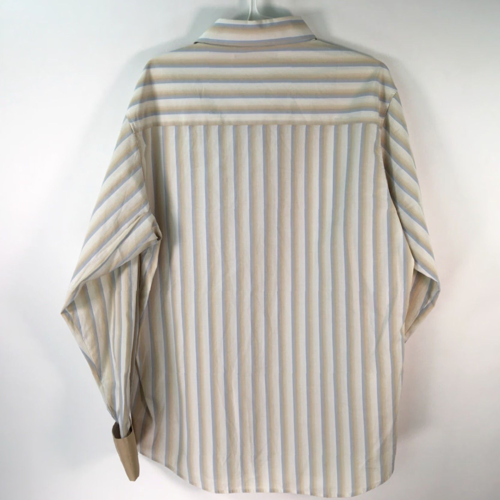Vintage Beyond The Limit Mens Shirt XL White Gray Striped Collared Long Sleeve Button-Up Casual Size US XL / EU 56 / 4 - 2 Thumbnail
