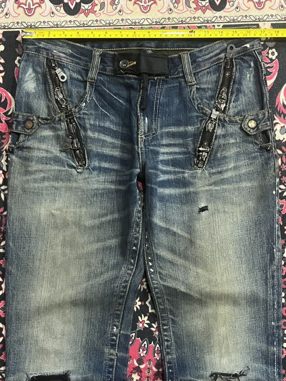semanticdesign Vintage Semantic Design Chain Zipper Distressed Flare Jeans Size US 32 / EU 48 - 15 Thumbnail