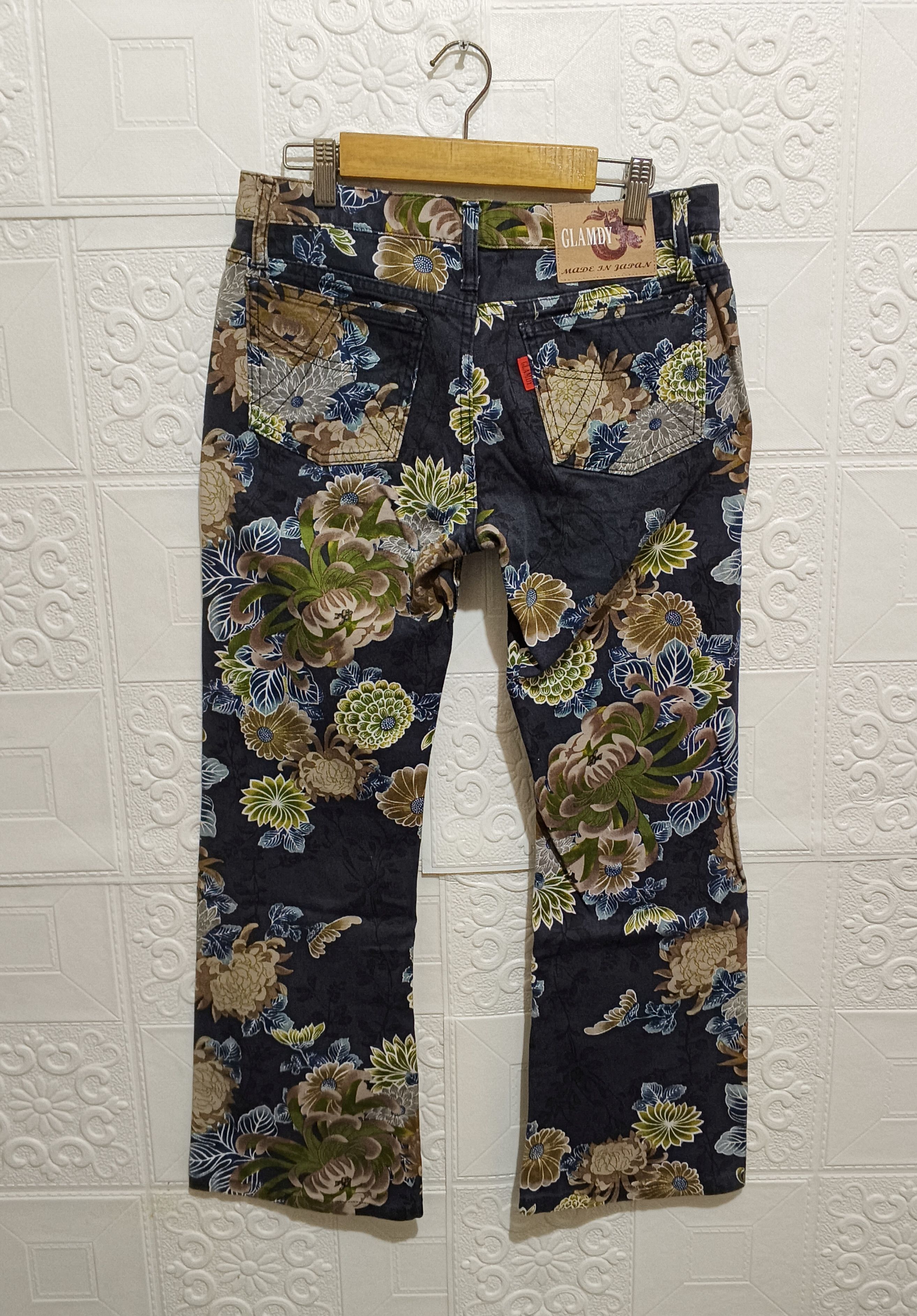 Japanese Brand GLAMDY FLORAL JEANS Size 31" - 2 Thumbnail