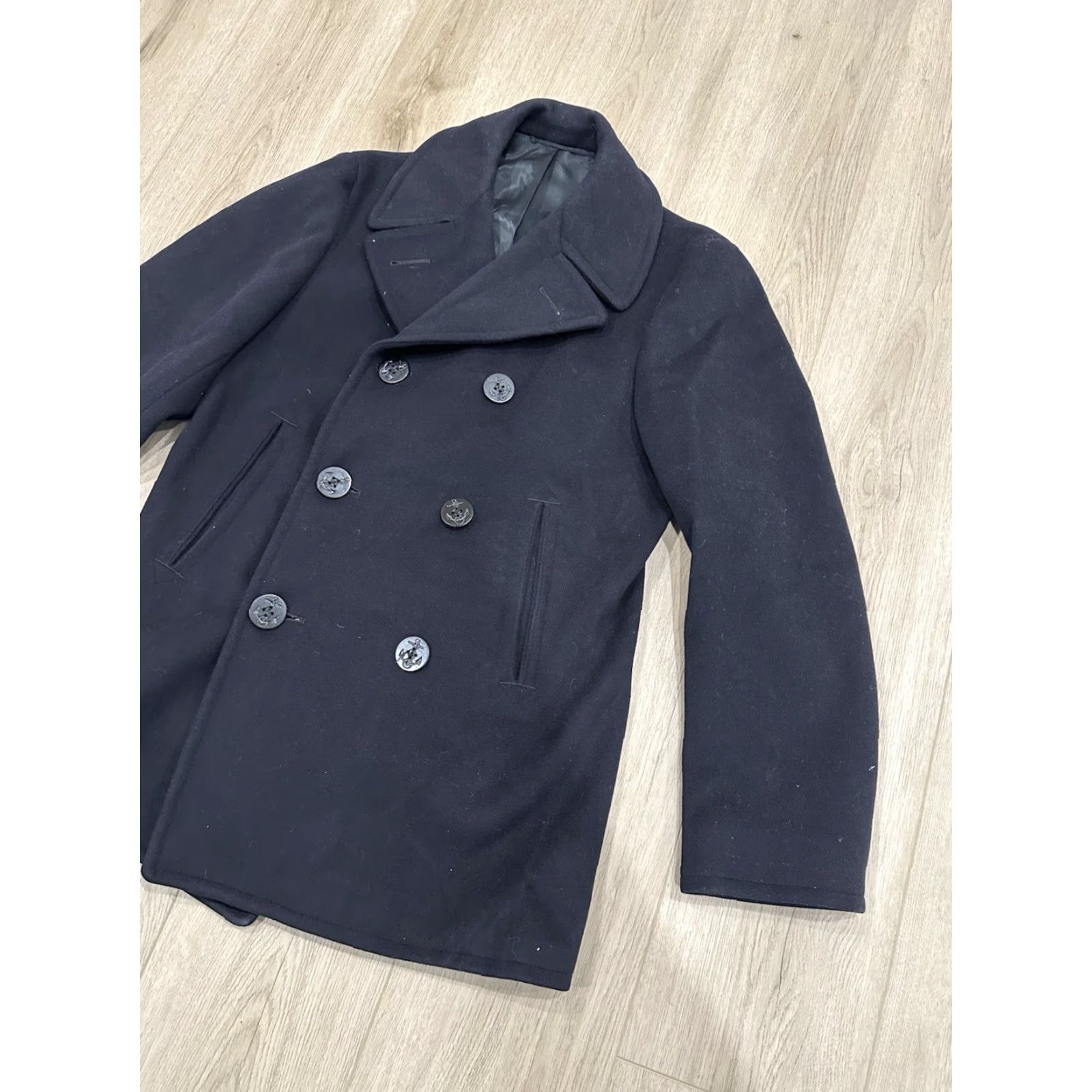 Vintage VINTAGE Kersey US Navy Peacoat 36R Wool Black Double-Breasted Navy Mens Coat Pockets Sailor Style Size US XXS / EU 40 - 2 Thumbnail