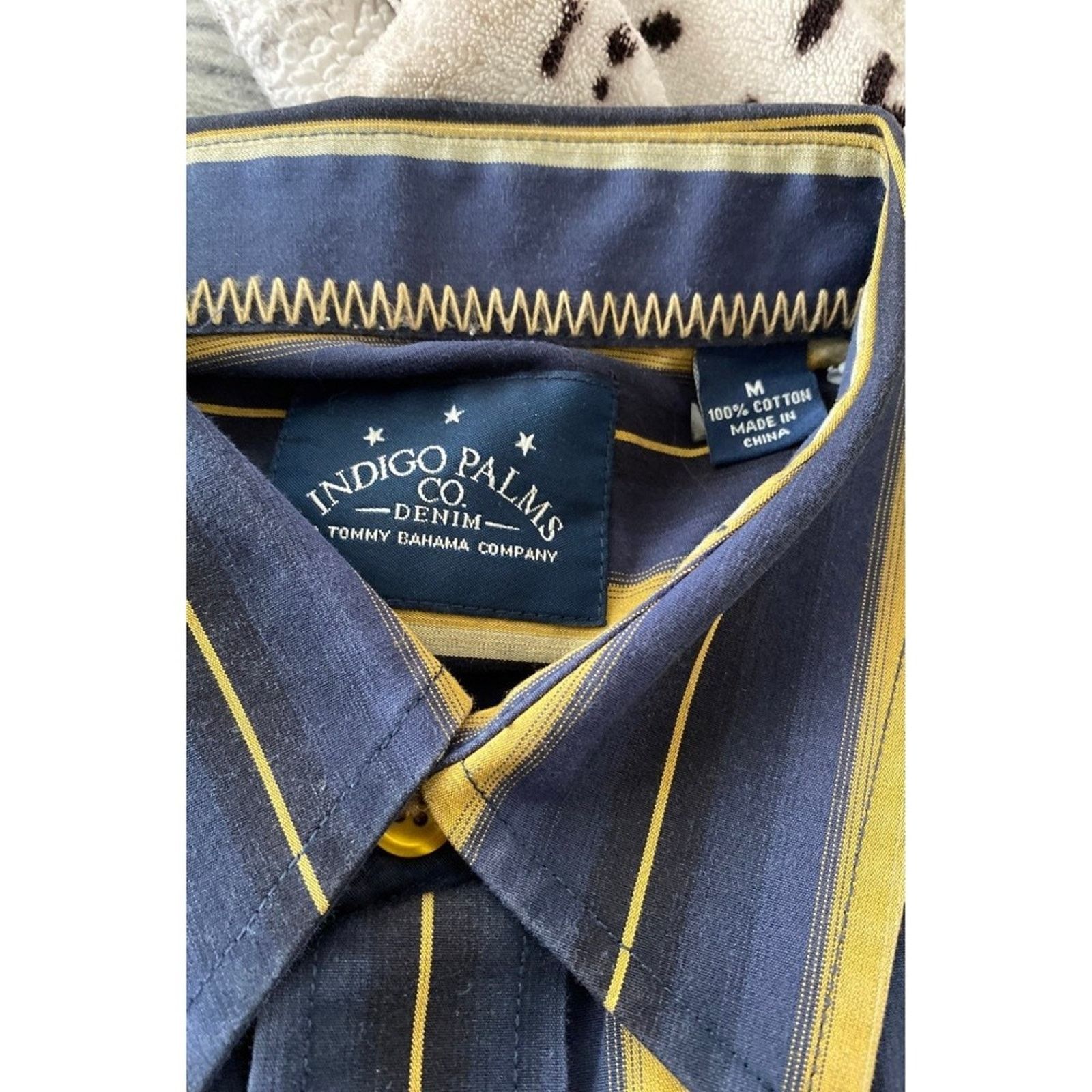 Tommy Bahama Men's striped shirt, button down long sleeve M Size Size US M / EU 48-50 / 2 - 7 Thumbnail