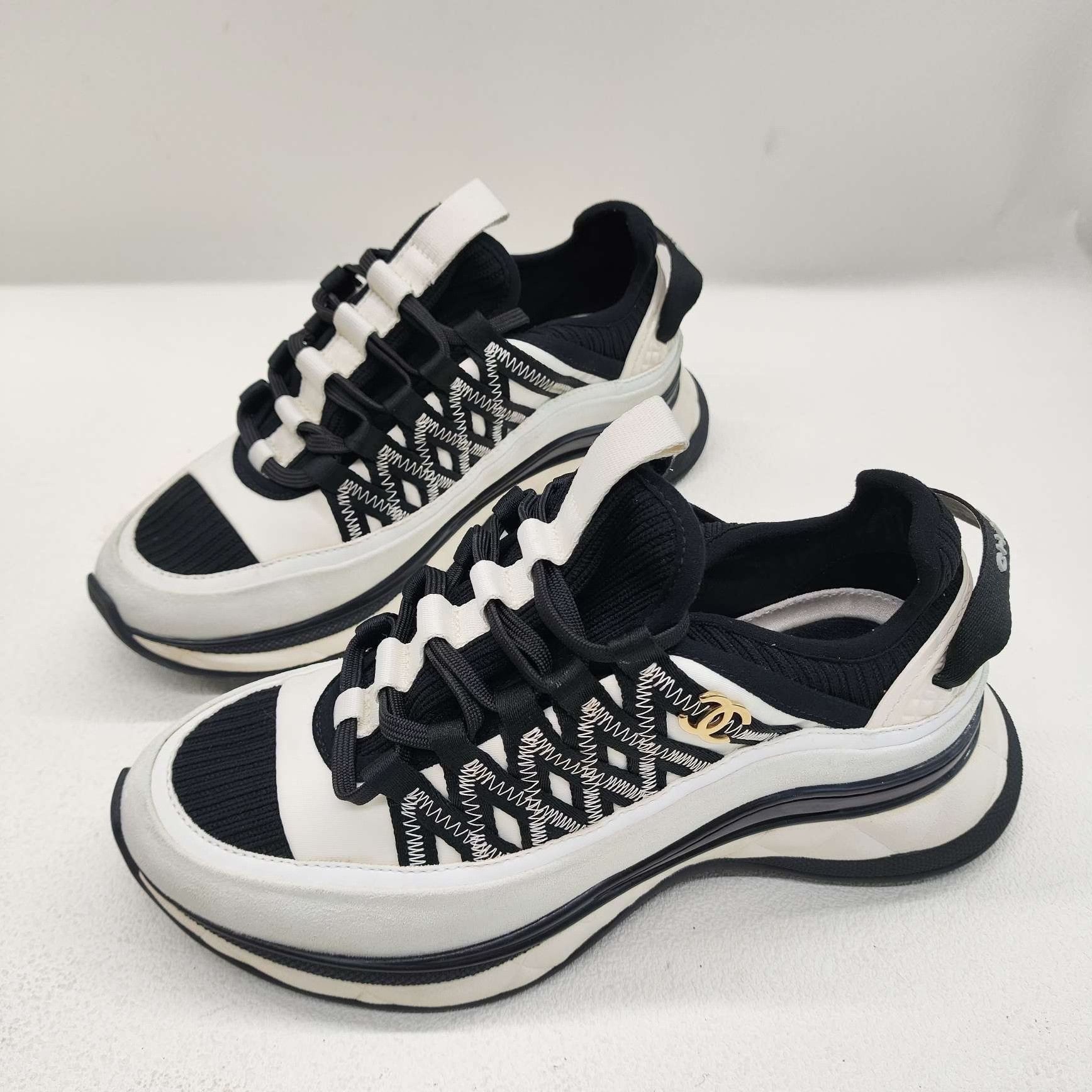 Chanel Chanel Leather Multi Lowtop Sneakers us_6 Women Size US 6 / IT 36 - 1 Thumbnail