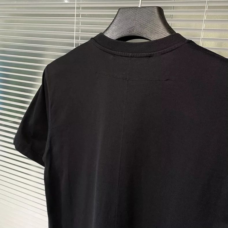 Givenchy Givenchy Short-sleeve T-shirt with camouflage patches, five Size US M / EU 48-50 / 2 - 4 Thumbnail