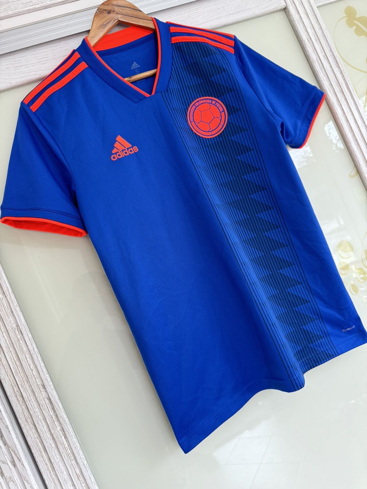 Adidas Colombia 2018-2019 Away Soccer Jersey Football Kit Shirt Size US S / EU 44-46 / 1 - 5 Thumbnail