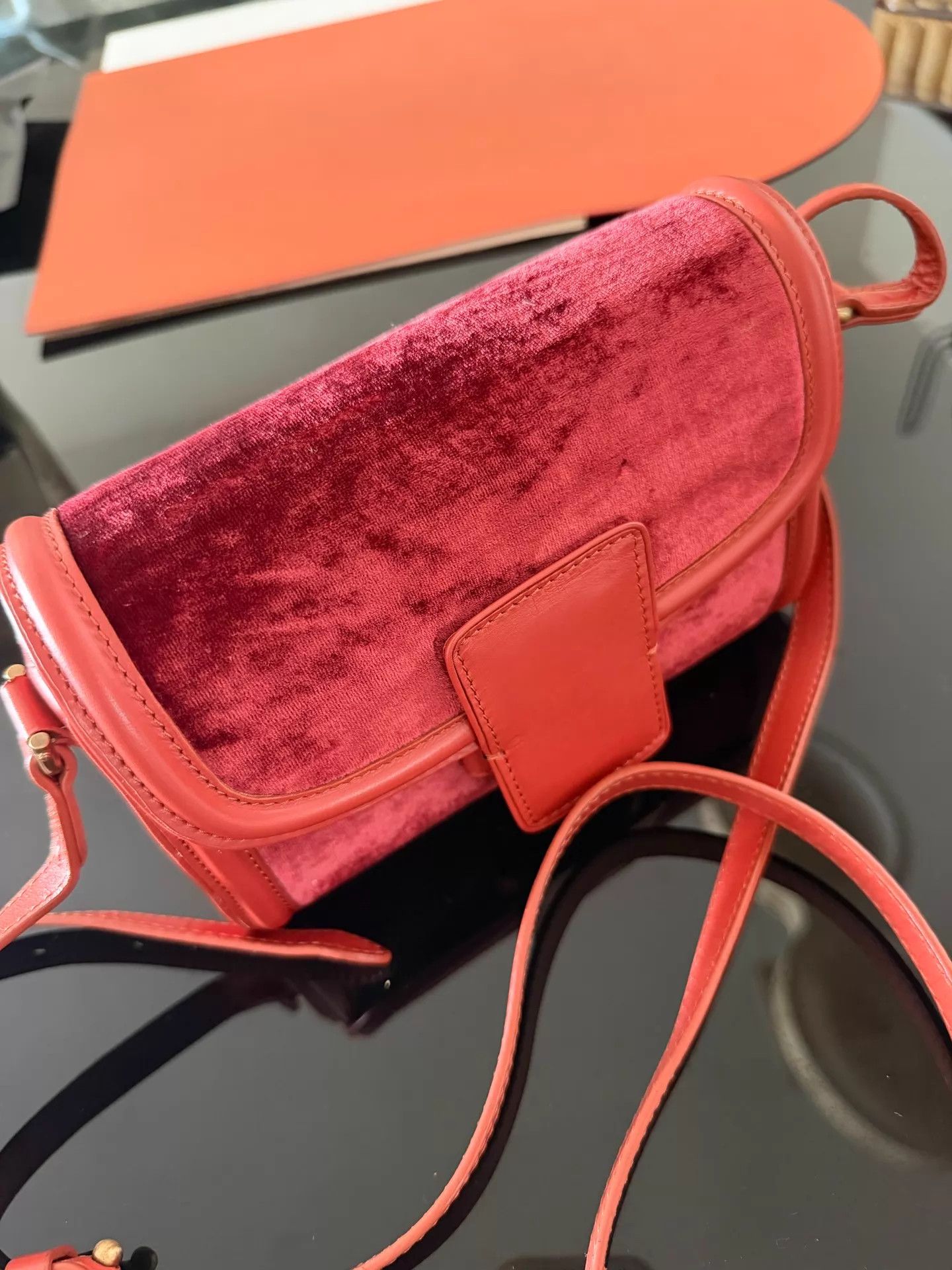 Dries Van Noten Dries Van Noten Velvet & Leather Crossbody 18x13x7cm Size ONE SIZE - 2 Thumbnail
