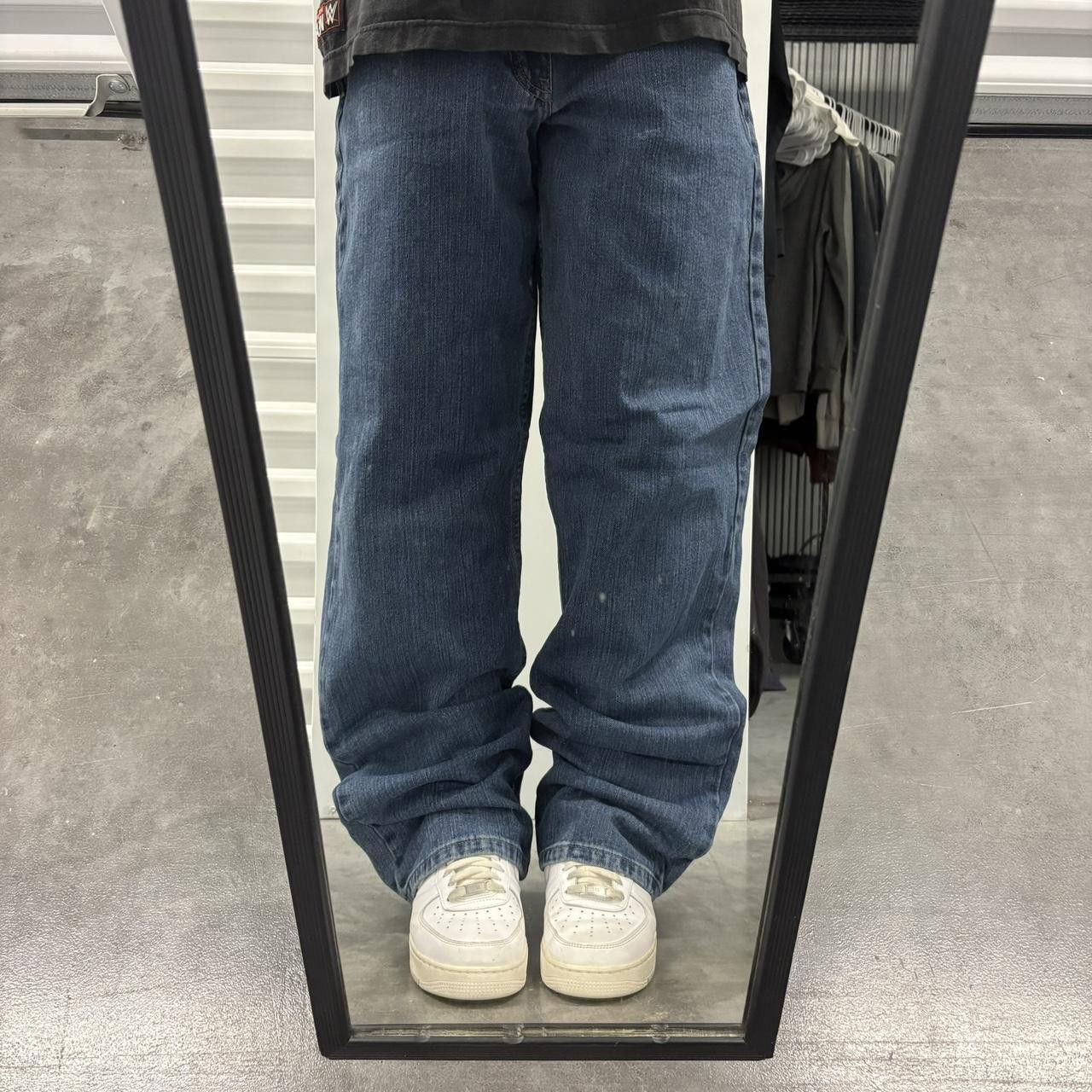 Vintage Crazy Vintage Y2K/2000s Dark Wash Skater Style workwear Denim Jeans! Size US 36 / EU 52 - 1 Thumbnail