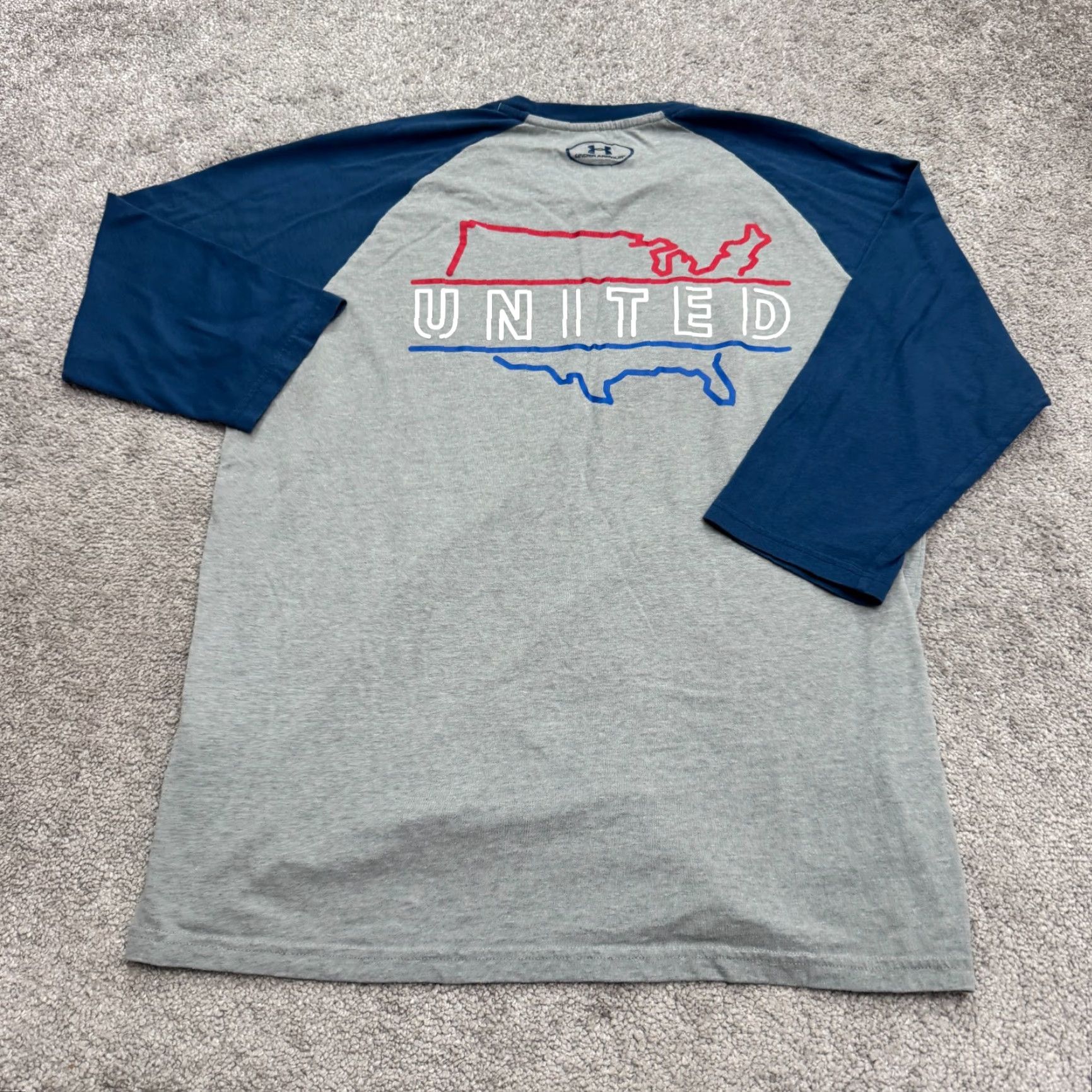 Under Armour Under Armour HeatGear T-Shirt Men Loose Graphic Raglan Long Sleeve Gray Blue Under armour HeatGear Size US L / EU 52-54 / 3 - 2 Thumbnail