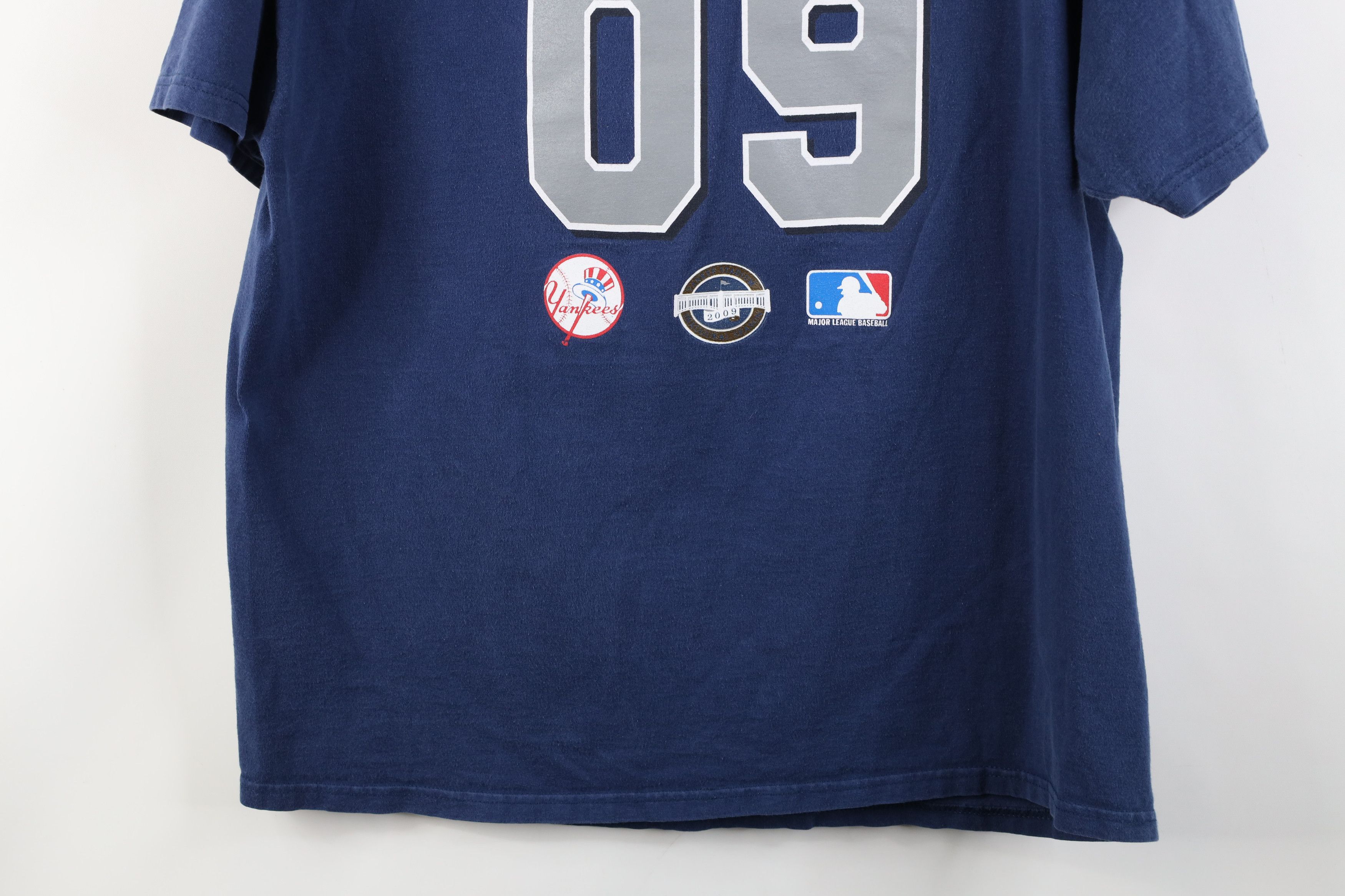 Vintage Vintage Y2K Season New York Yankees Baseball Stadium T-Shirt Size US XL / EU 56 / 4 - 16 Thumbnail