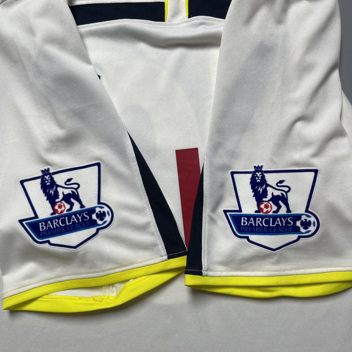 Under Armour TOTTENHAM UNDER ARMOUR 2014/2015 FOOTBALL JERSEY #19 DEMBELE Size US XL / EU 56 / 4 - 7 Thumbnail