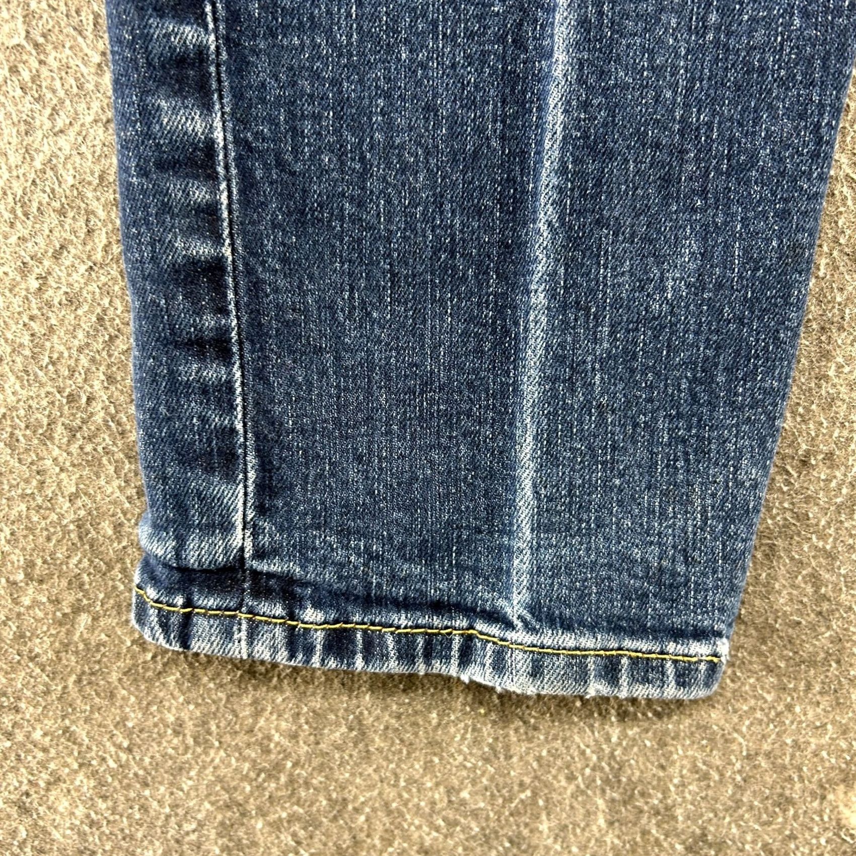 Levi's VINTAGE Levis 511 Jeans Mens 32x32 30x30 Blue Skinny Leg Slim Fit Dark Wash Distressed Size US 32 / EU 48 - 5 Thumbnail