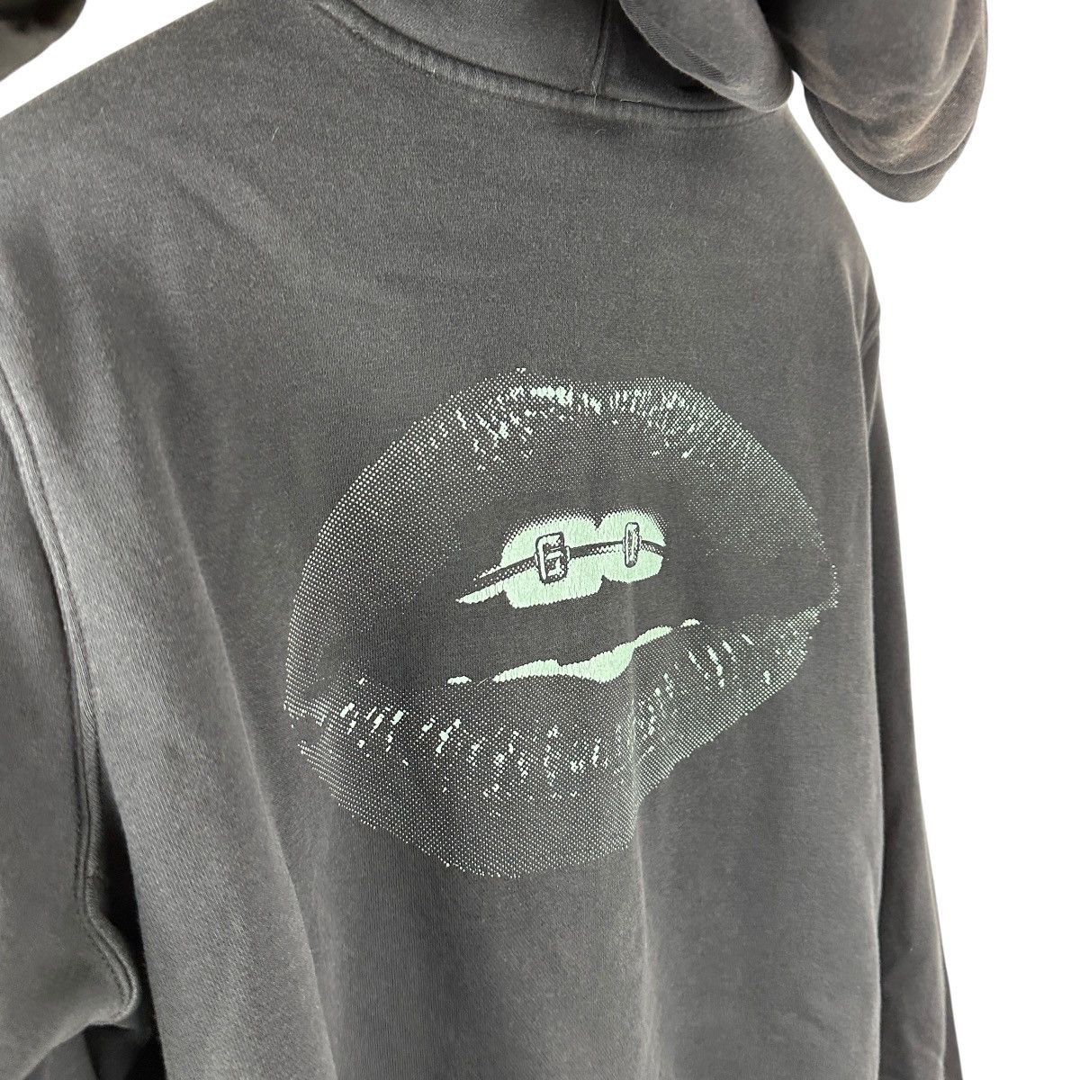 Nike Mens Y2K Nike Skateboarding 6.0 Lips Hoodie Size US S / EU 44-46 / 1 - 9 Thumbnail