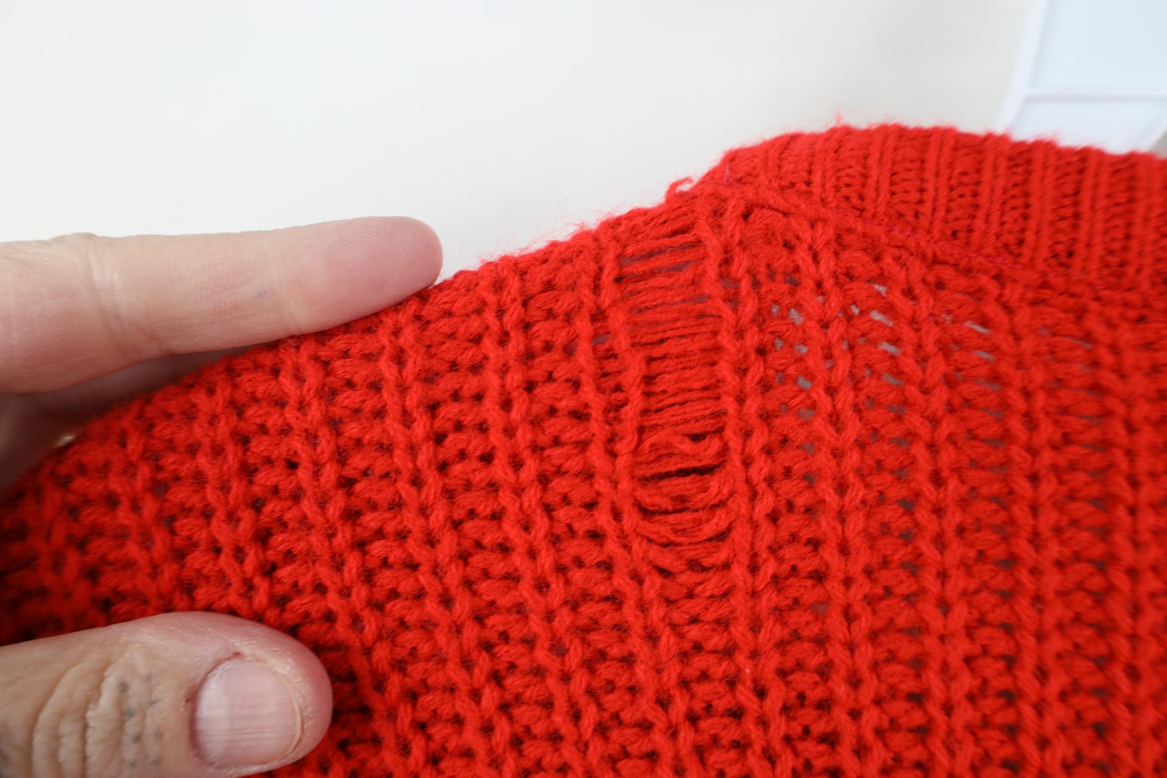 Vintage Vintage 70s 80s Streetwear Ribbed Knit Sweater Red USA Size US L / EU 52-54 / 3 - 8 Thumbnail