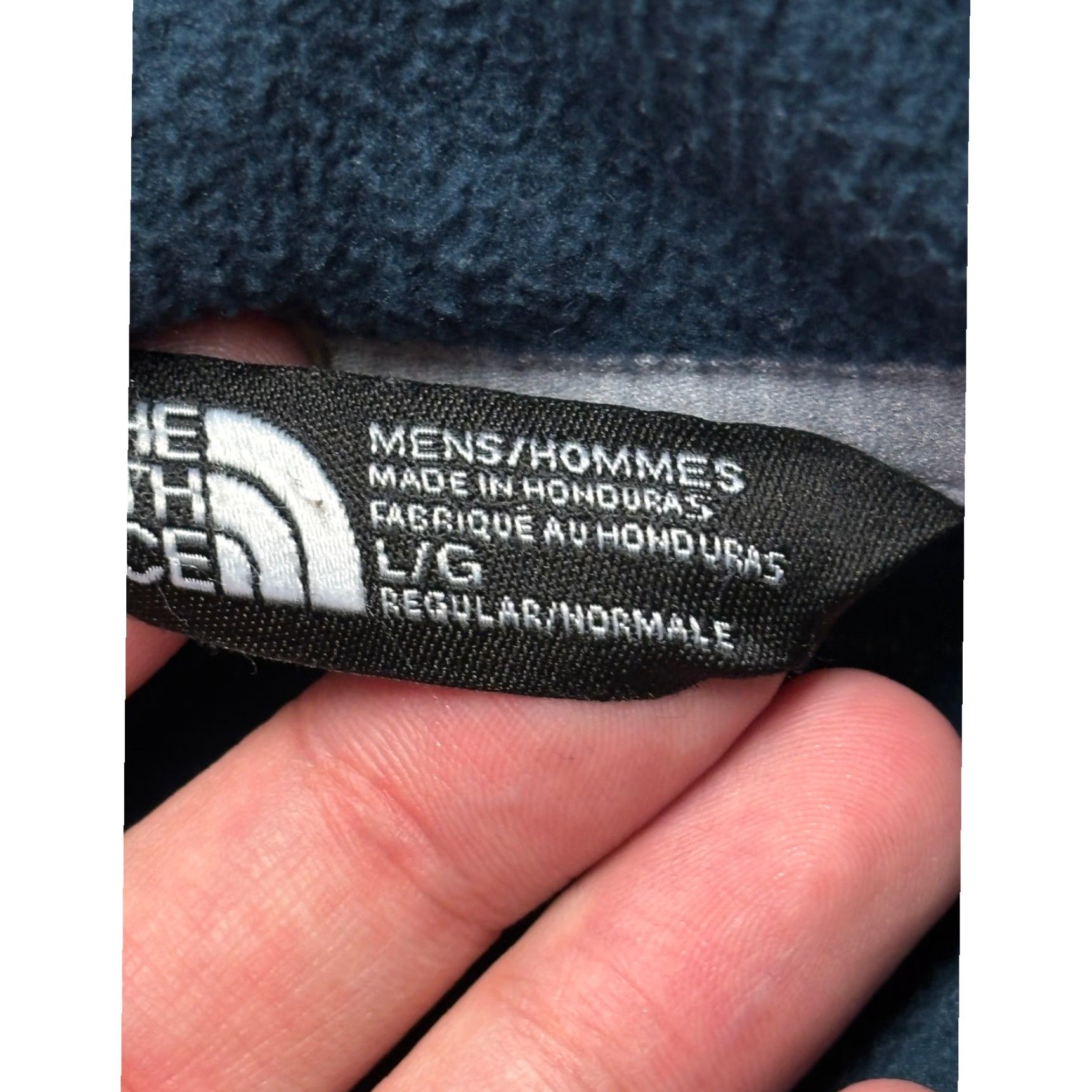 The North Face The North Face Mens Fleece Jacket Size L Navy Gray 1/4 Zip Pullover Size US L / EU 52-54 / 3 - 3 Thumbnail