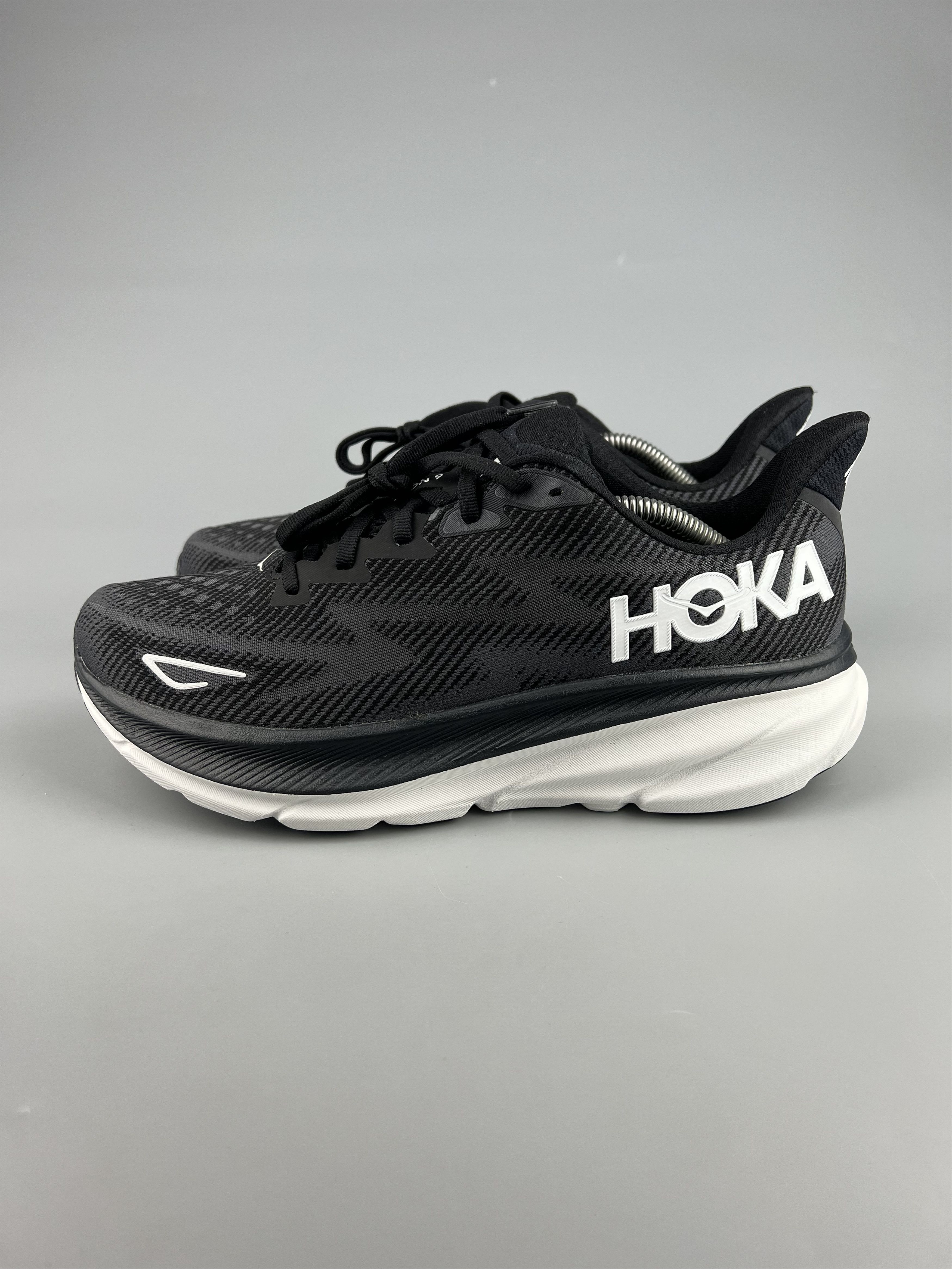 Hoka 10D Hoka One One Clifton 9 Running Shoes Walking Gym Size US 10 / EU 43 - 2 Thumbnail