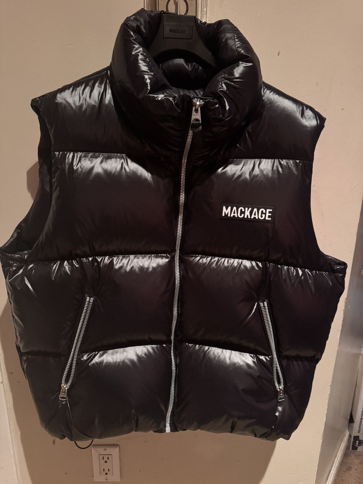 Mackage Mackage Men's Kane Down Puffer Vest Size US XL / EU 56 / 4 - 2 Thumbnail