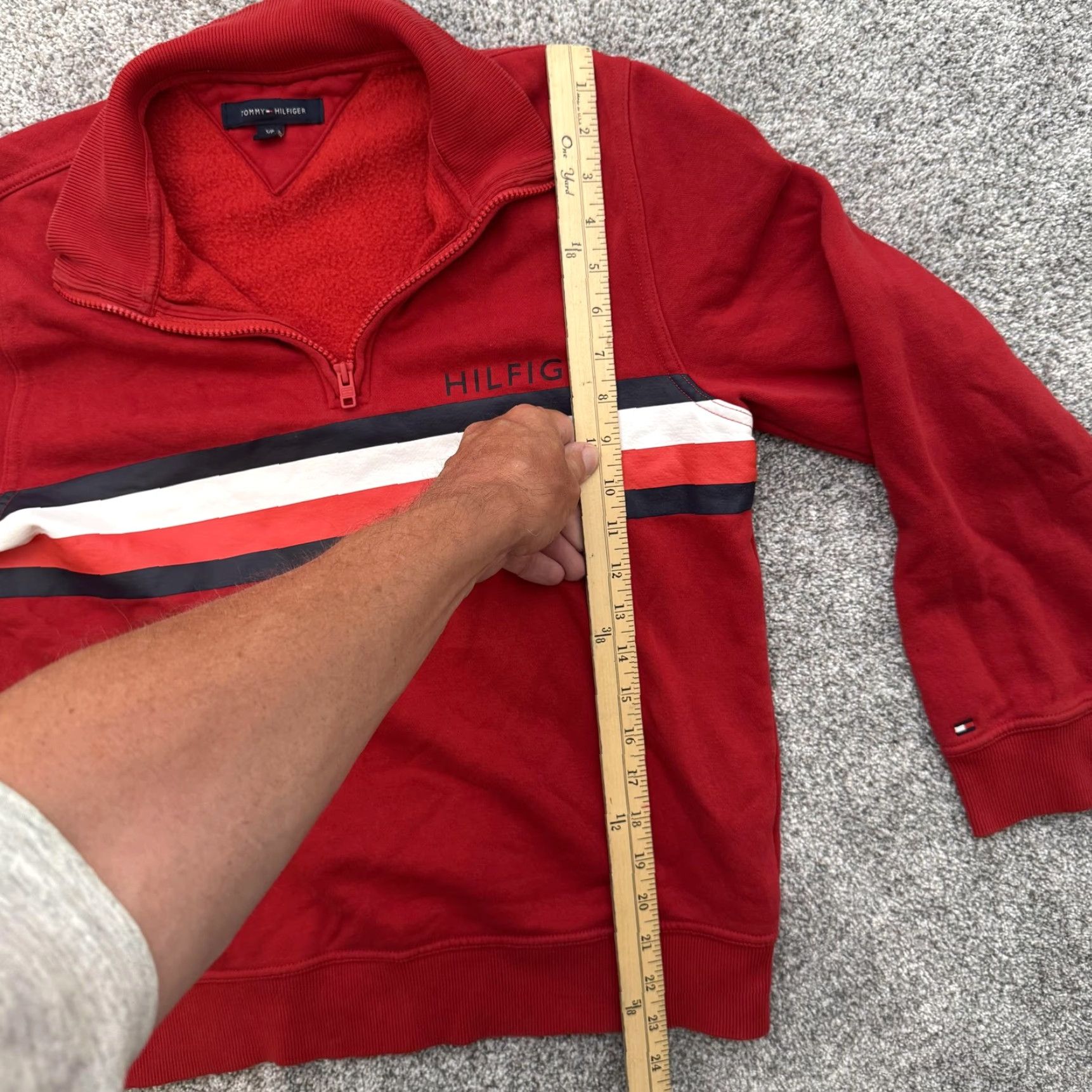 Tommy Hilfiger VINTAGE Tommy Hilfiger 1/4 Zip Sweatshirt Striped Red Navy White Small Mens Pullover Cotton Polyester Fleece 70s Preppy Golf Academia Size US S / EU 44-46 / 1 - 2 Thumbnail