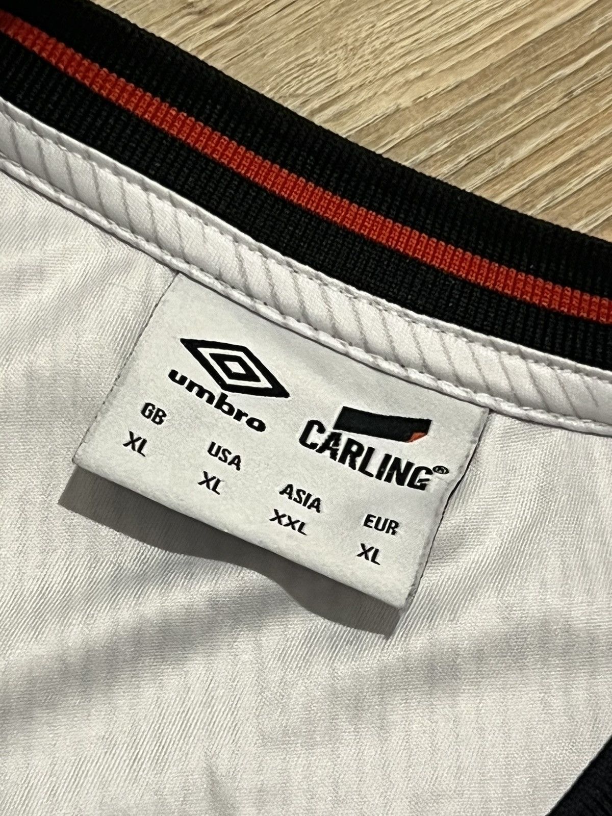 Umbro × Vintage Soccer Jersey Umbro Carling Vintage Football England Size US XL / EU 56 / 4 - 5 Thumbnail