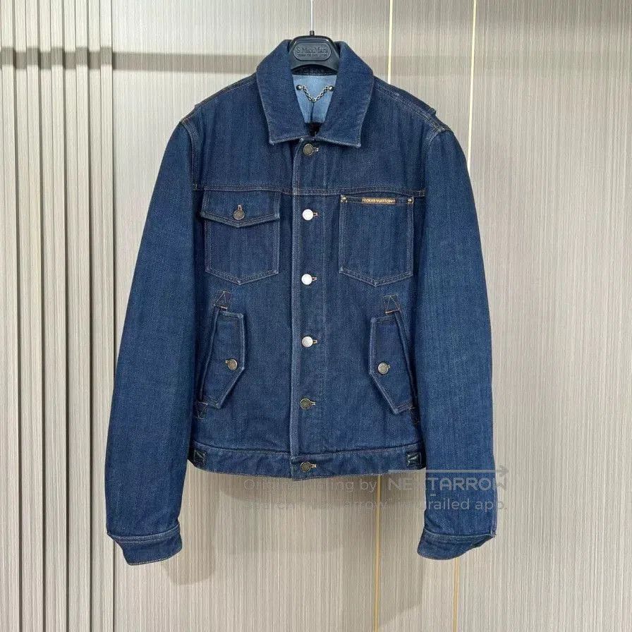 Louis Vuitton louis vuitton denim jacket size 44. Size US M / EU 48-50 / 2 - 1 Thumbnail