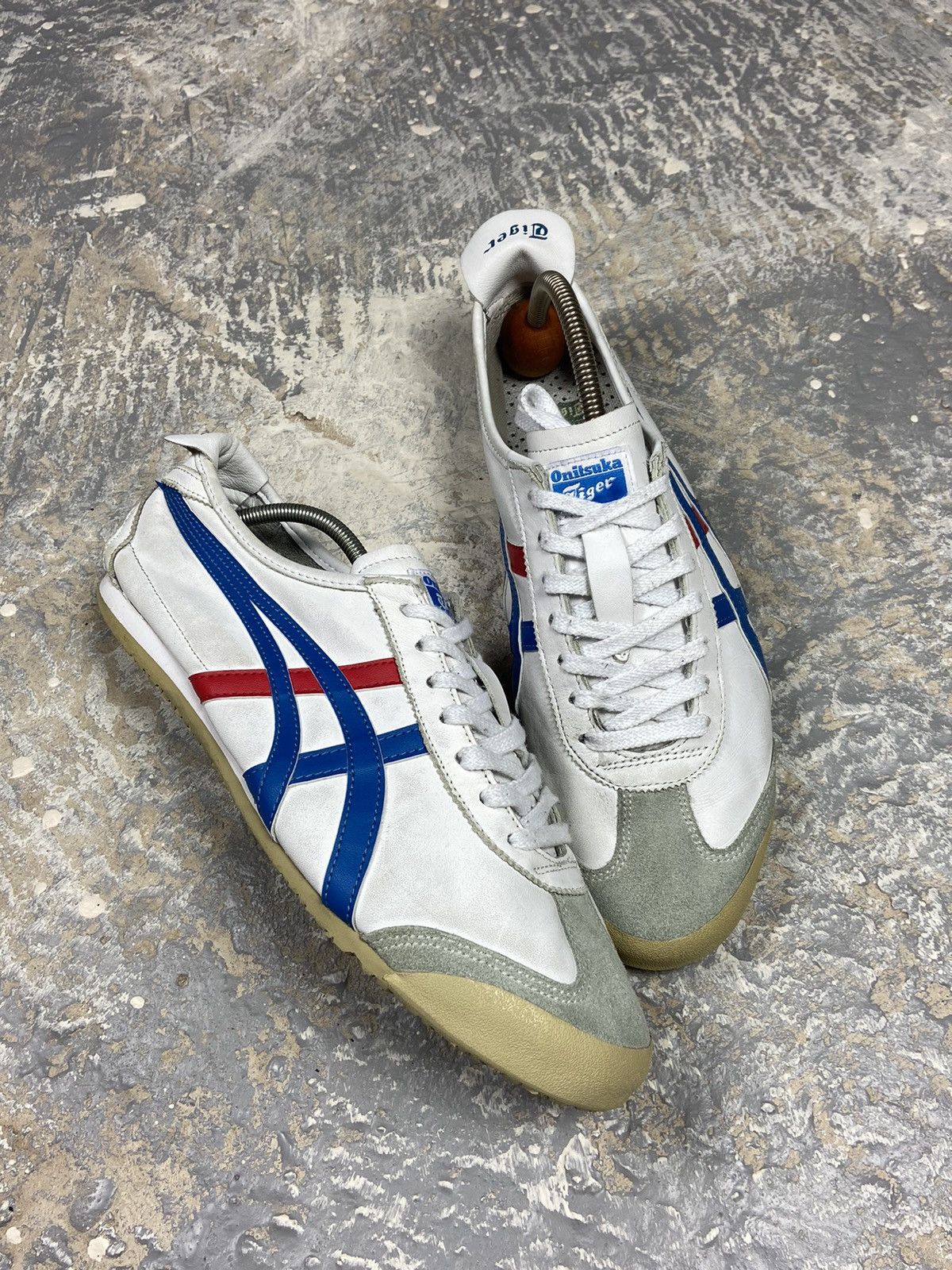 Onitsuka classic sale