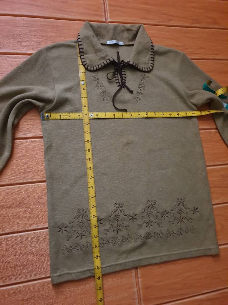 Japanese Brand Garconne embroidery Beige colour longsleeve shirt Size M / US 6-8 / IT 42-44 - 4 Thumbnail