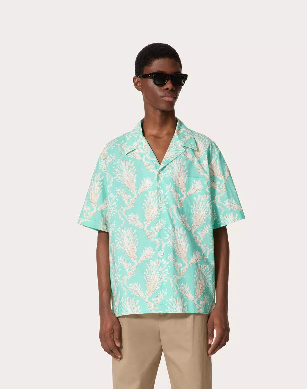 Valentino oc11z0725 Cotton Poplin Bowling Shirt in Beige Size US M / EU 48-50 / 2 - 4 Thumbnail