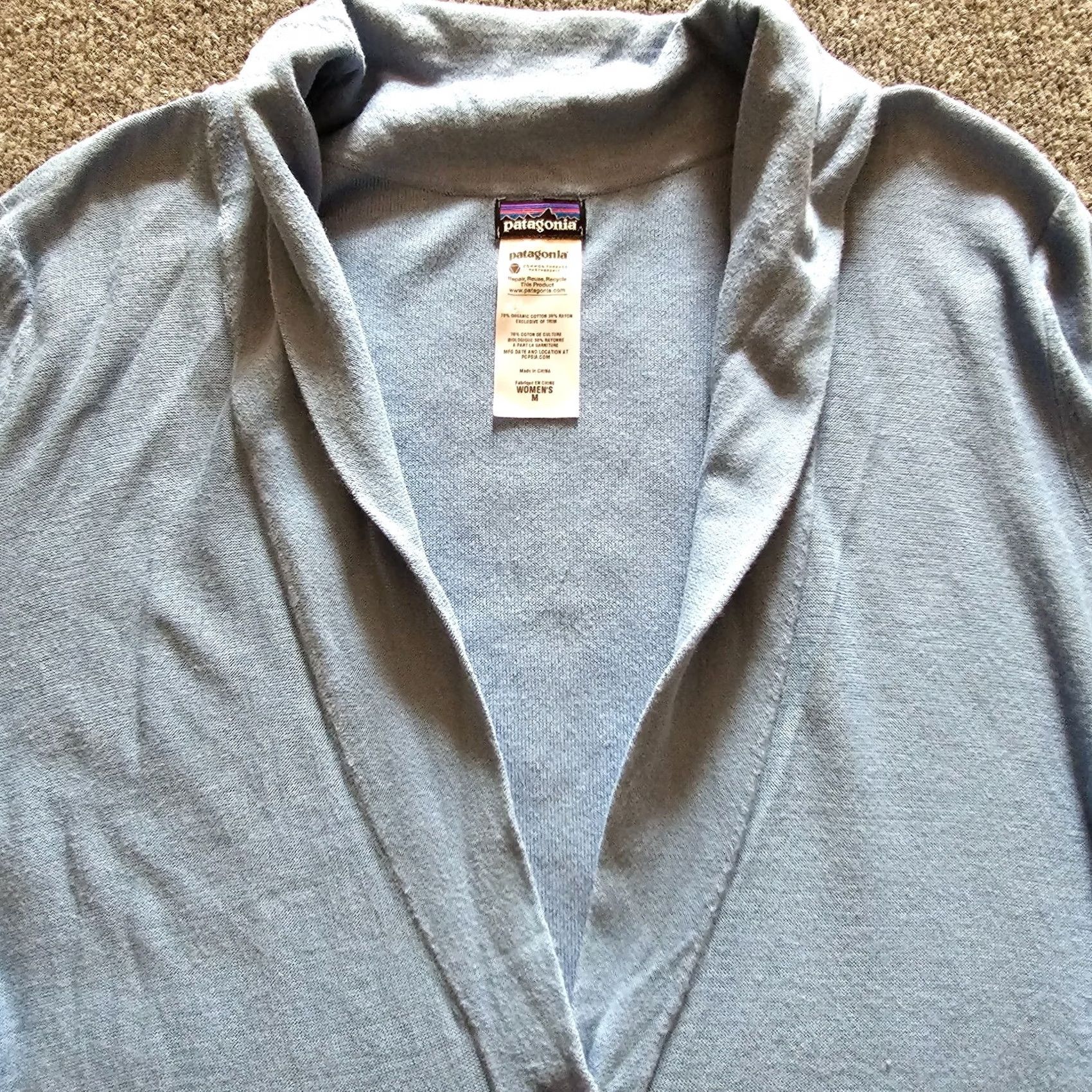 Patagonia Patagonia Cardigan Womens Medium Blue Button Sweater 3/4 Sleeve V Neck Casual Size M / US 6-8 / IT 42-44 - 2 Thumbnail