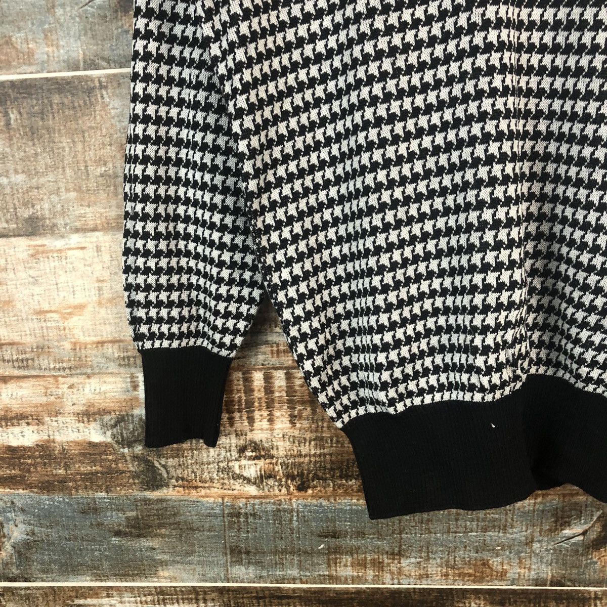 Homespun Knitwear × Japanese Brand Mens Wear vintage Black Knitwear #A2274 Size US S / EU 44-46 / 1 - 7 Thumbnail
