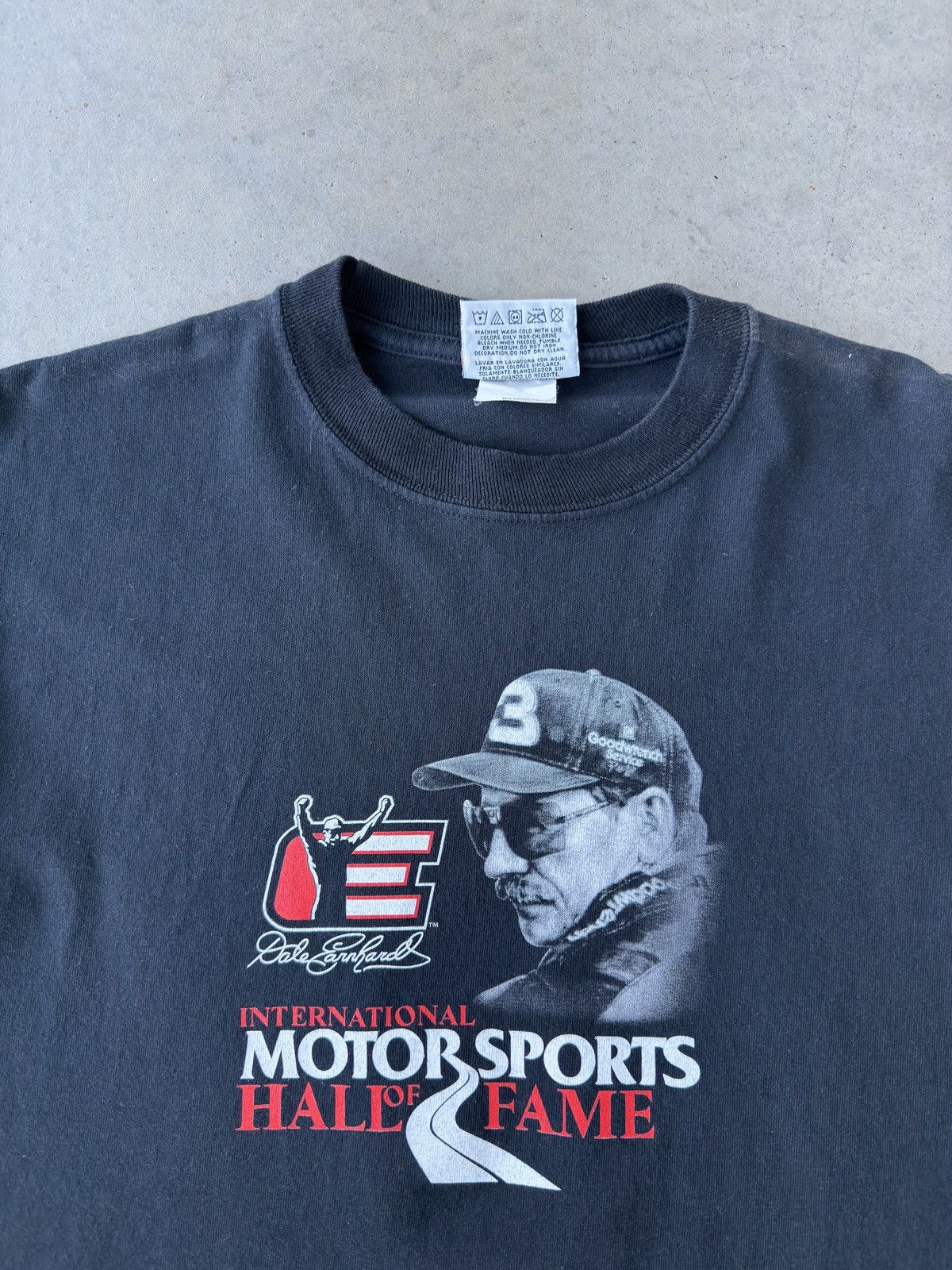 Chase Authentics Vintage Dale Sr Nascar Hall of Fame Racing T Shirt Size US M / EU 48-50 / 2 - 4 Thumbnail