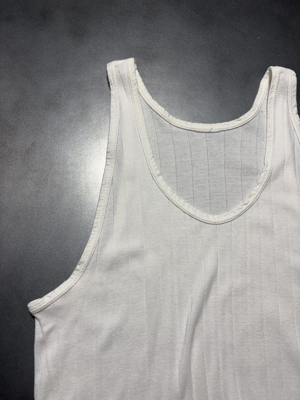 Vintage 1990s Vintage Tank Top Ribbed Undershirt Sleeveless Blank 90 Size US S / EU 44-46 / 1 - 12 Thumbnail