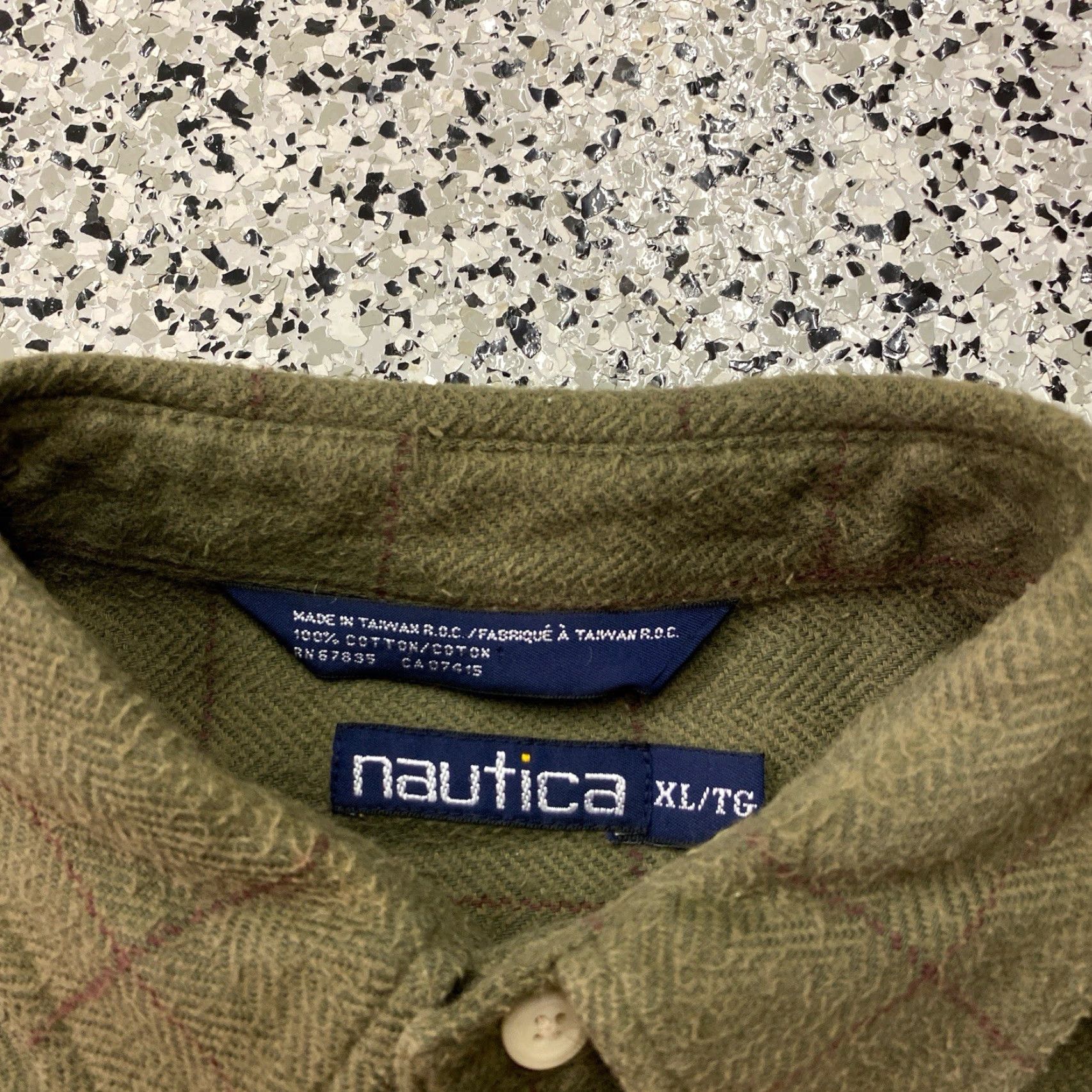 Nautica VINTAGE Nautica Chamois Shirt Men XL Green 90s Button-Up Long Sleeve Casual Cotton Pocket Regular Size US XL / EU 56 / 4 - 2 Thumbnail