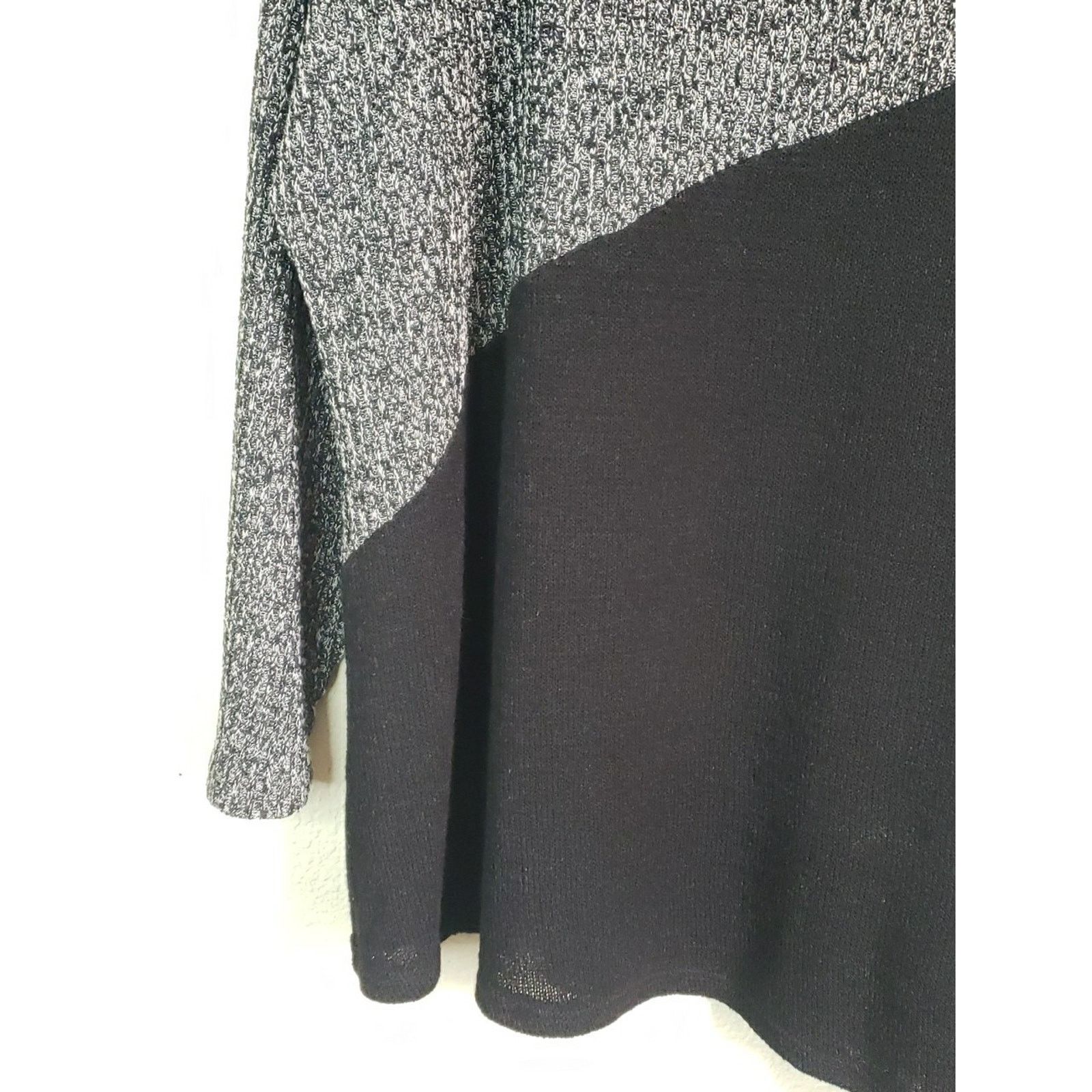 Other Moa Moa Sweater Color Block Long Sleeve Top Size 2X Pullover Size XXL / US 16-18 / IT 52-54 - 5 Thumbnail