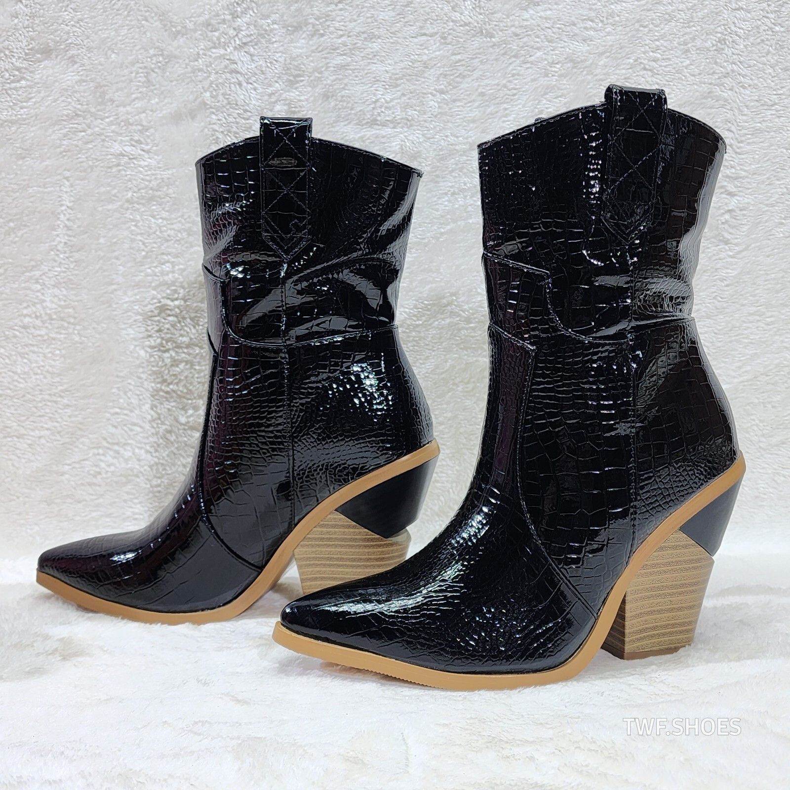 Other Twisted Black Patent Country Western Cowgirl Ankle Boots 2 T Size US 7.5 / IT 37.5 - 4 Thumbnail