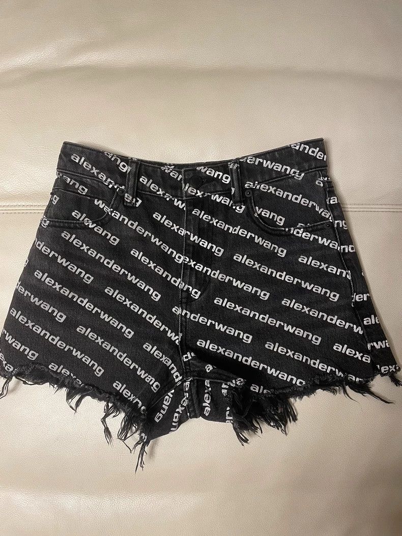Alexander Wang Alexander Wang Denim Letter Shorts Size 25" / US 0 / IT 36 - 1 Thumbnail