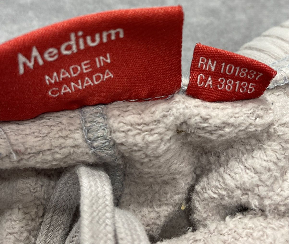 Supreme Supreme Small Box Sweatpant Grey (SS21) Size US 32 / EU 48 - 5 Thumbnail