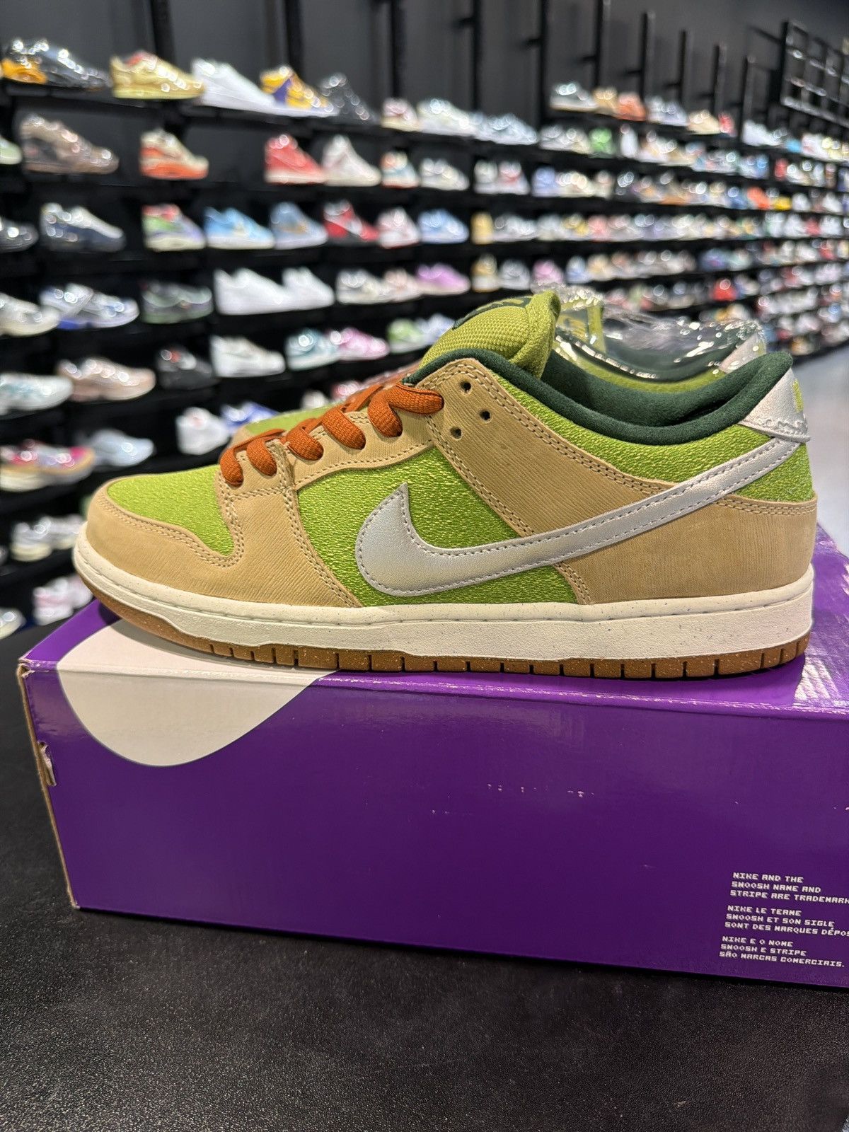 Nike Nike Dunk Sb Escargot Size-10 Brand New quick ship Size US 10 / EU 43 - 5 Thumbnail