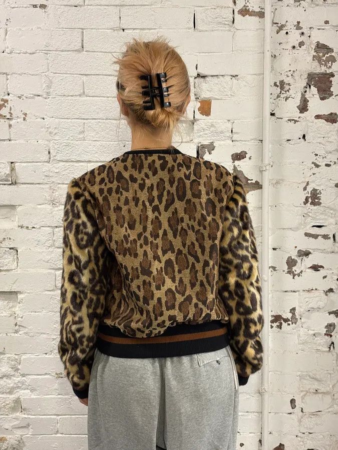 Dries Van Noten Dries Van Noten Hybrid Leopard Camel Bomber Jacket Size XS / US 0-2 / IT 36-38 - 3 Thumbnail
