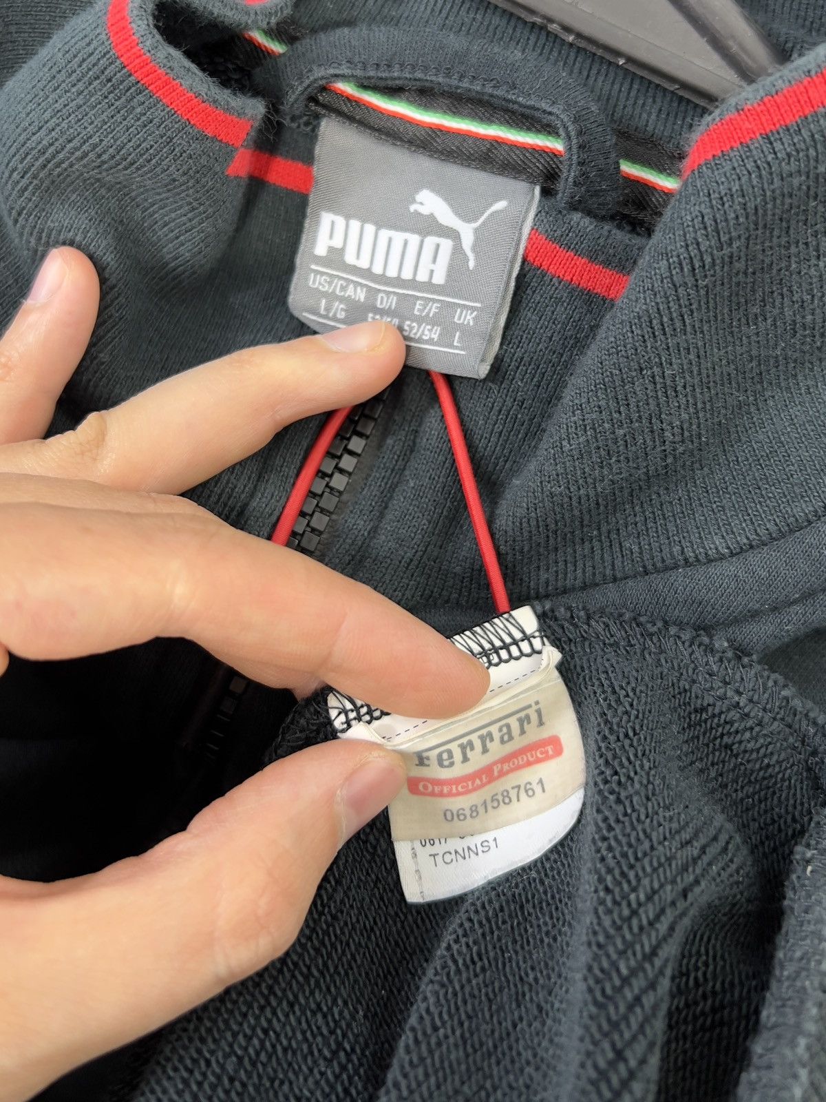 Puma Sweatshirt Puma x Ferrari Zipped Rare Size US L / EU 52-54 / 3 - 3 Thumbnail