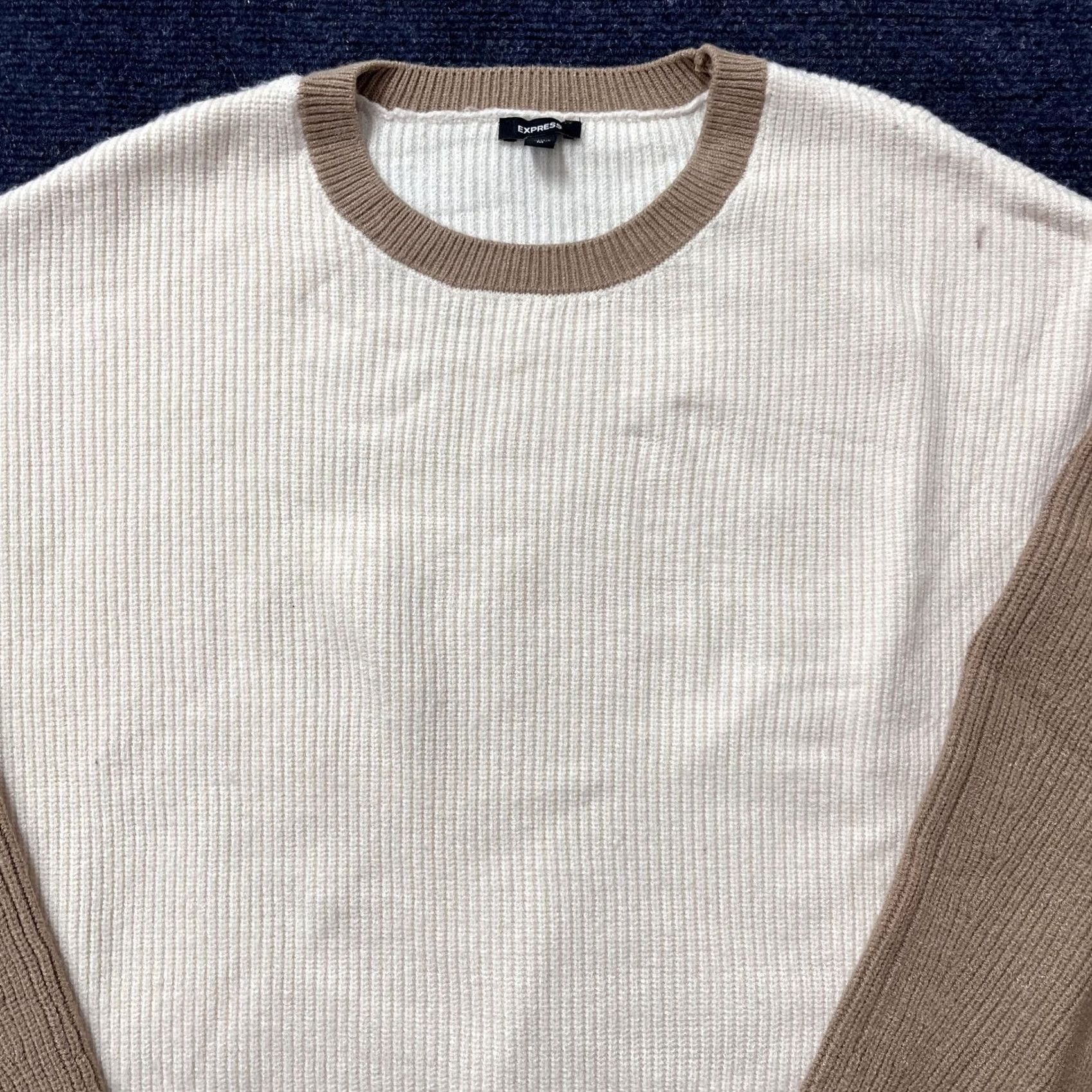 Express Express Sweater Womens Medium White Tan Ribbed Knit Crew Neck Pullover Top Size M / US 6-8 / IT 42-44 - 2 Thumbnail