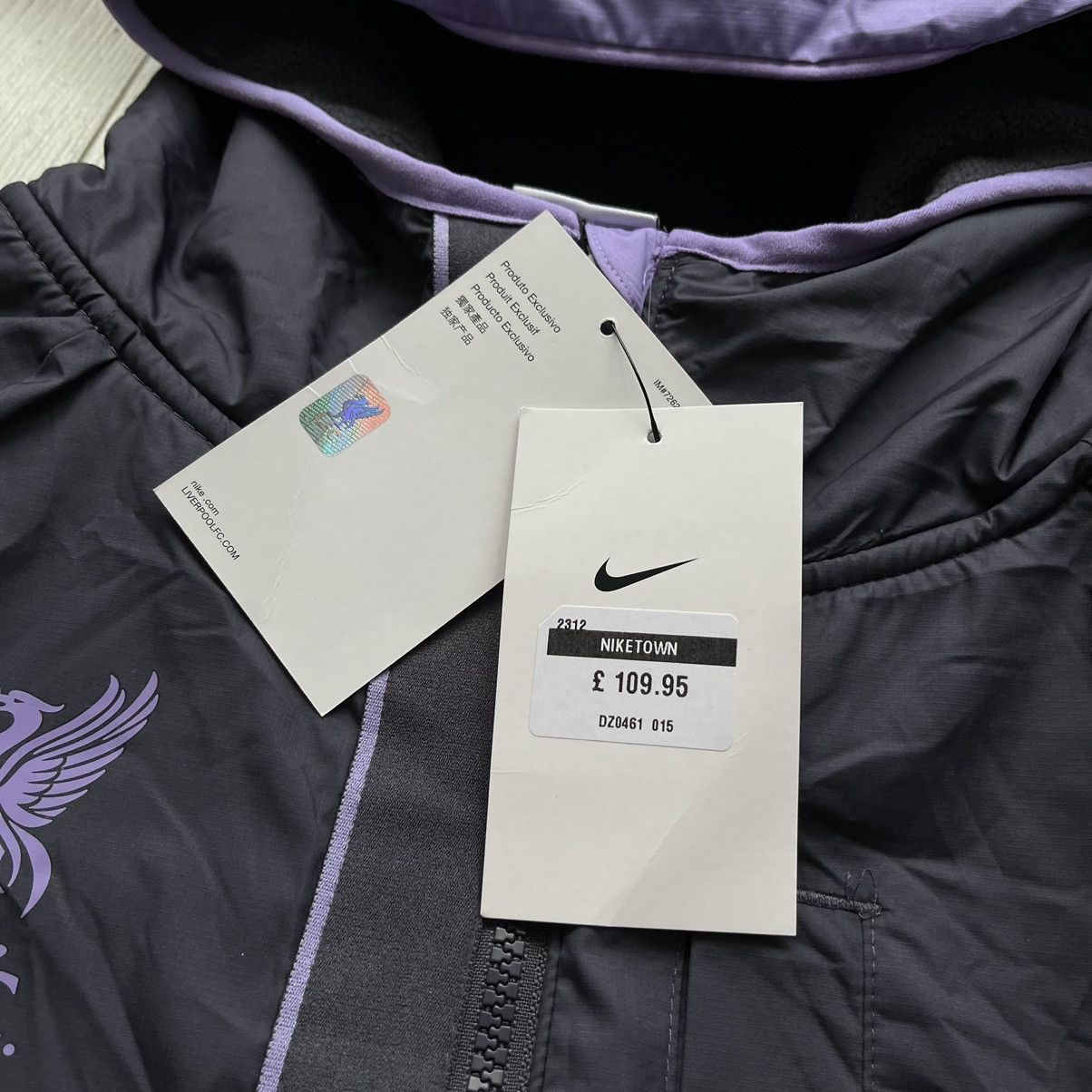 Nike Nike Liverpool FC 2023 Zip Up Hooded Fleece Nylon Jacket S Size US S / EU 44-46 / 1 - 6 Thumbnail