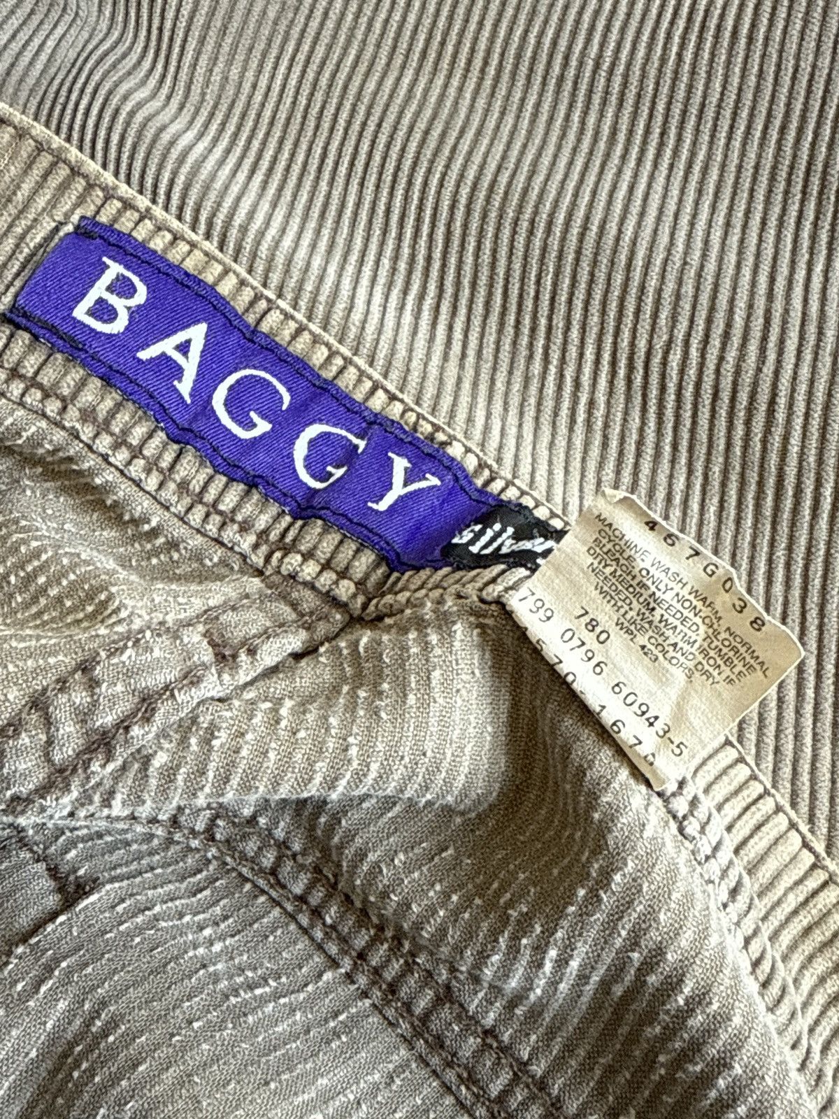 Levi's Vintage 90s Silvertab Baggy Brown Corduroy Size US 34 / EU 50 - 5 Thumbnail