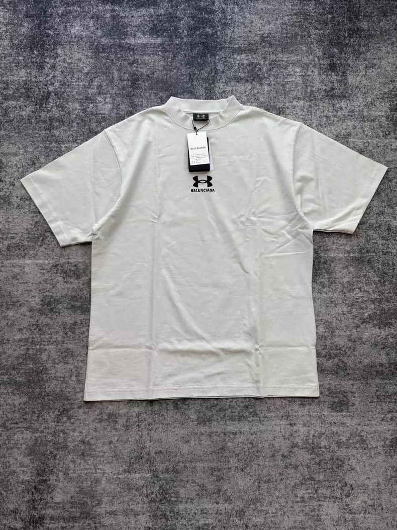 Balenciaga Balenciaga Under armour co-branded short sleeves. T-Shirt Size US S / EU 44-46 / 1 - 1 Thumbnail