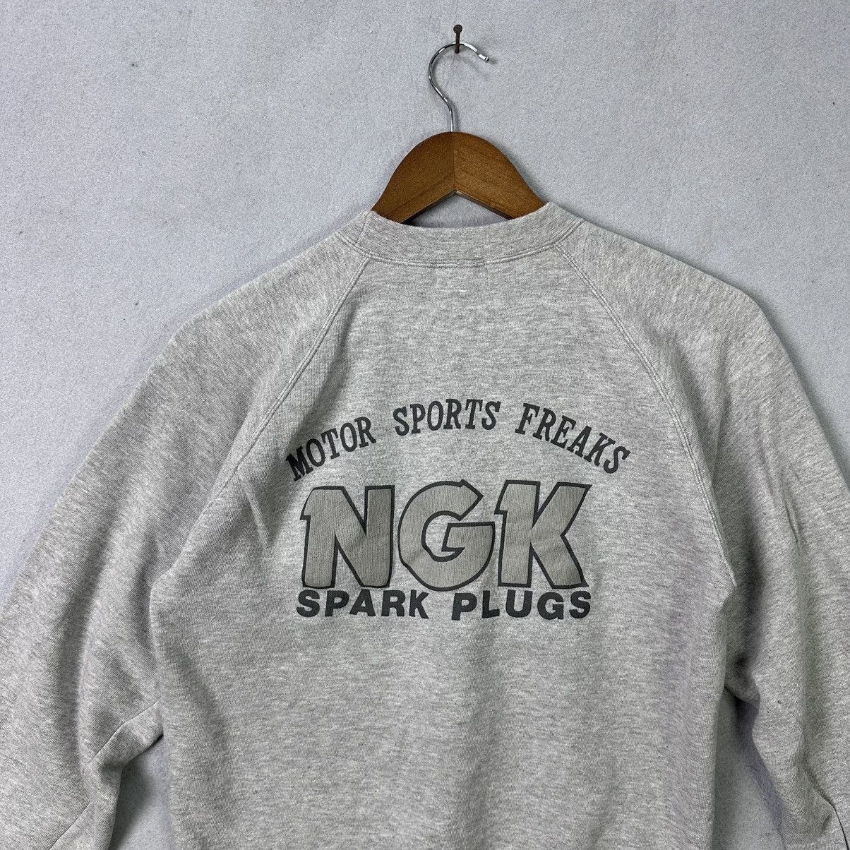 Vintage Vintage NGK Spark Plugs Sweatshirt Motorsports Racing Size US S / EU 44-46 / 1 - 7 Thumbnail