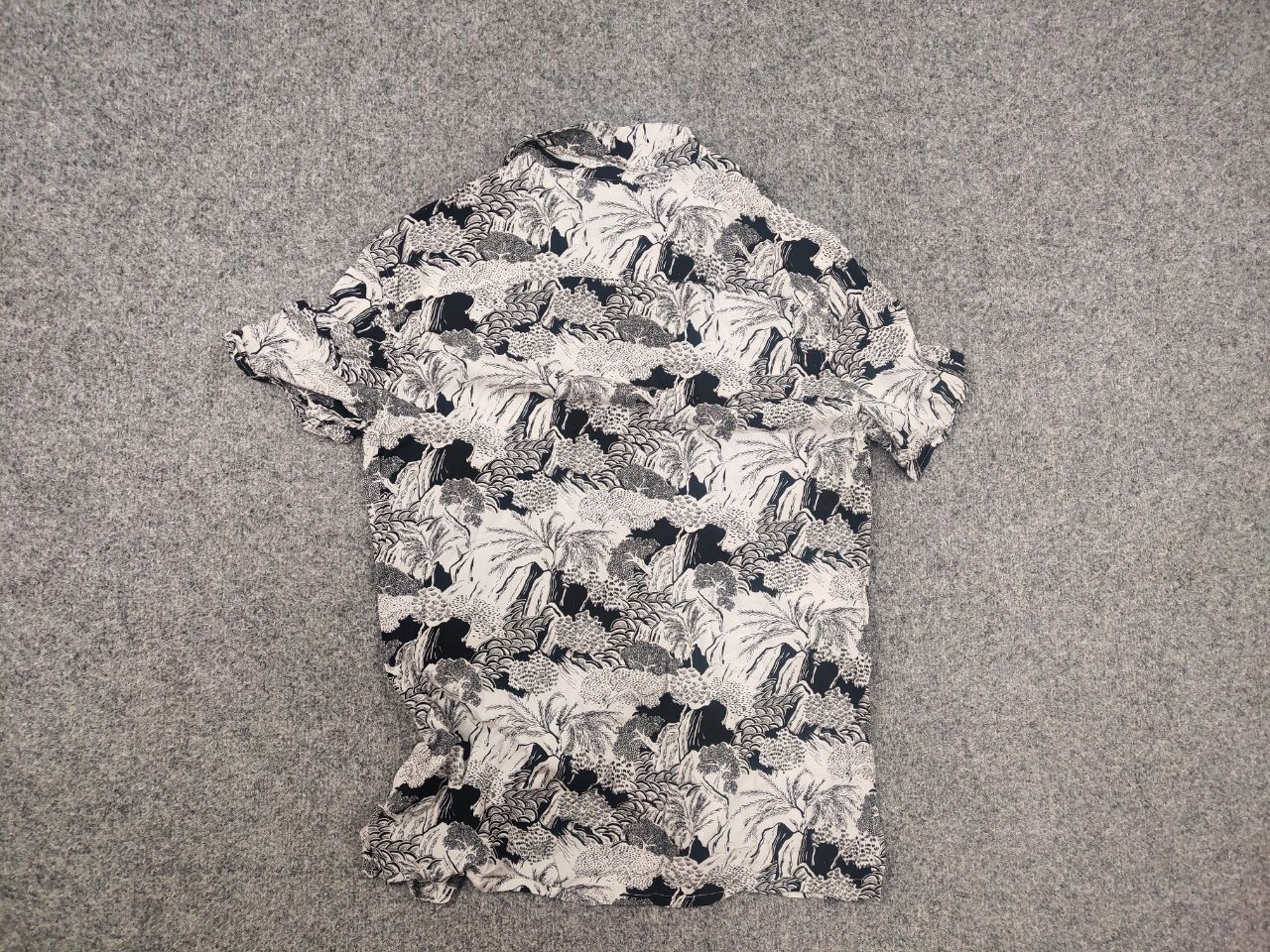 Allsaints Allsaints archive Mauna Japanese Viscose collar Button Shirt Size US S / EU 44-46 / 1 - 8 Thumbnail