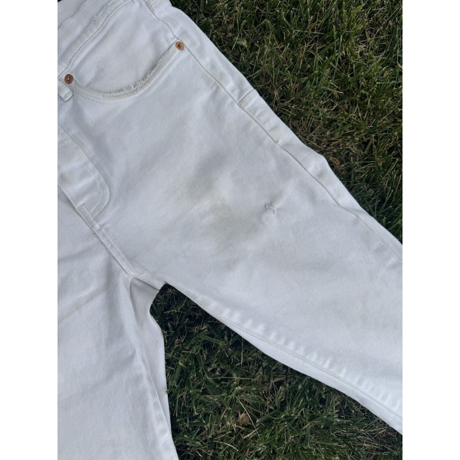 Purple Purple Brand Jeans White Size 31 Slim Fit LowRiseWithSlimLeg Size US 31 - 4 Thumbnail