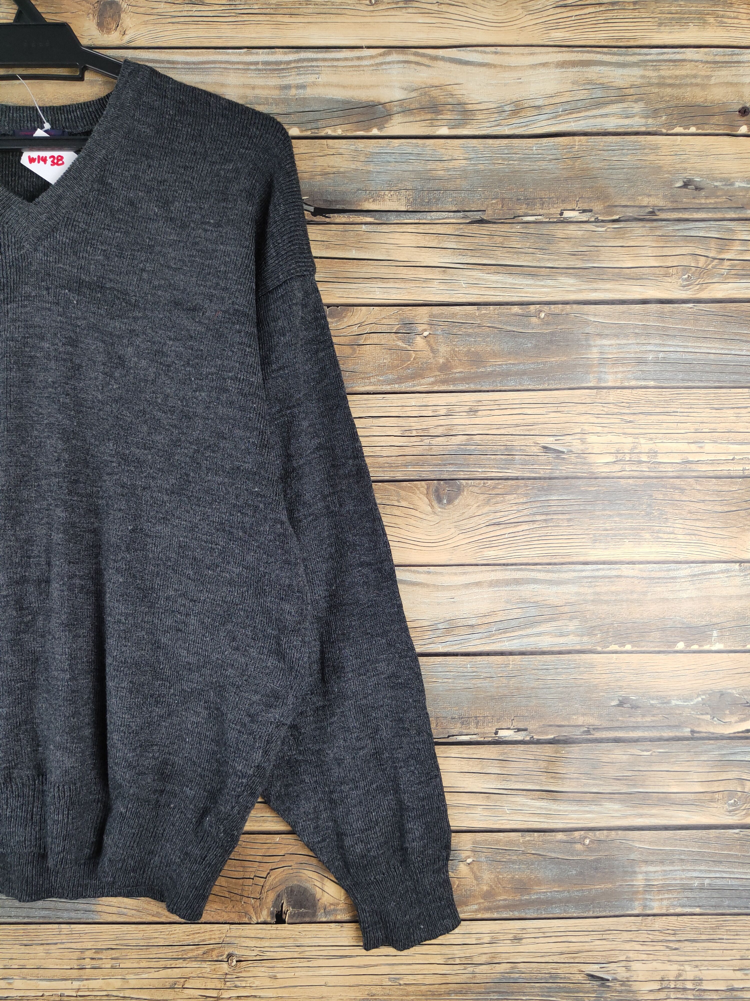 Vintage The Classical Polo Story Black Knitwear Sweatshirts #W1438 Size US M / EU 48-50 / 2 - 5 Thumbnail