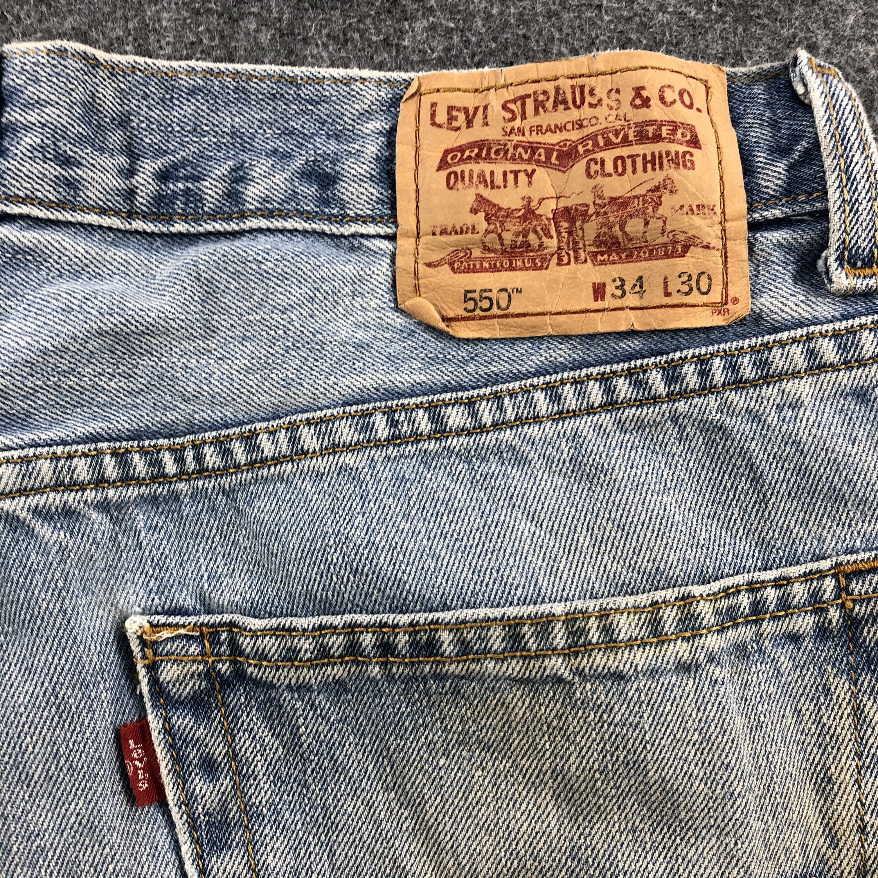 Levi's Vintage Levis 550 Jeans Dirty Medium Wash Denim KJ474 Size US 33 - 5 Thumbnail
