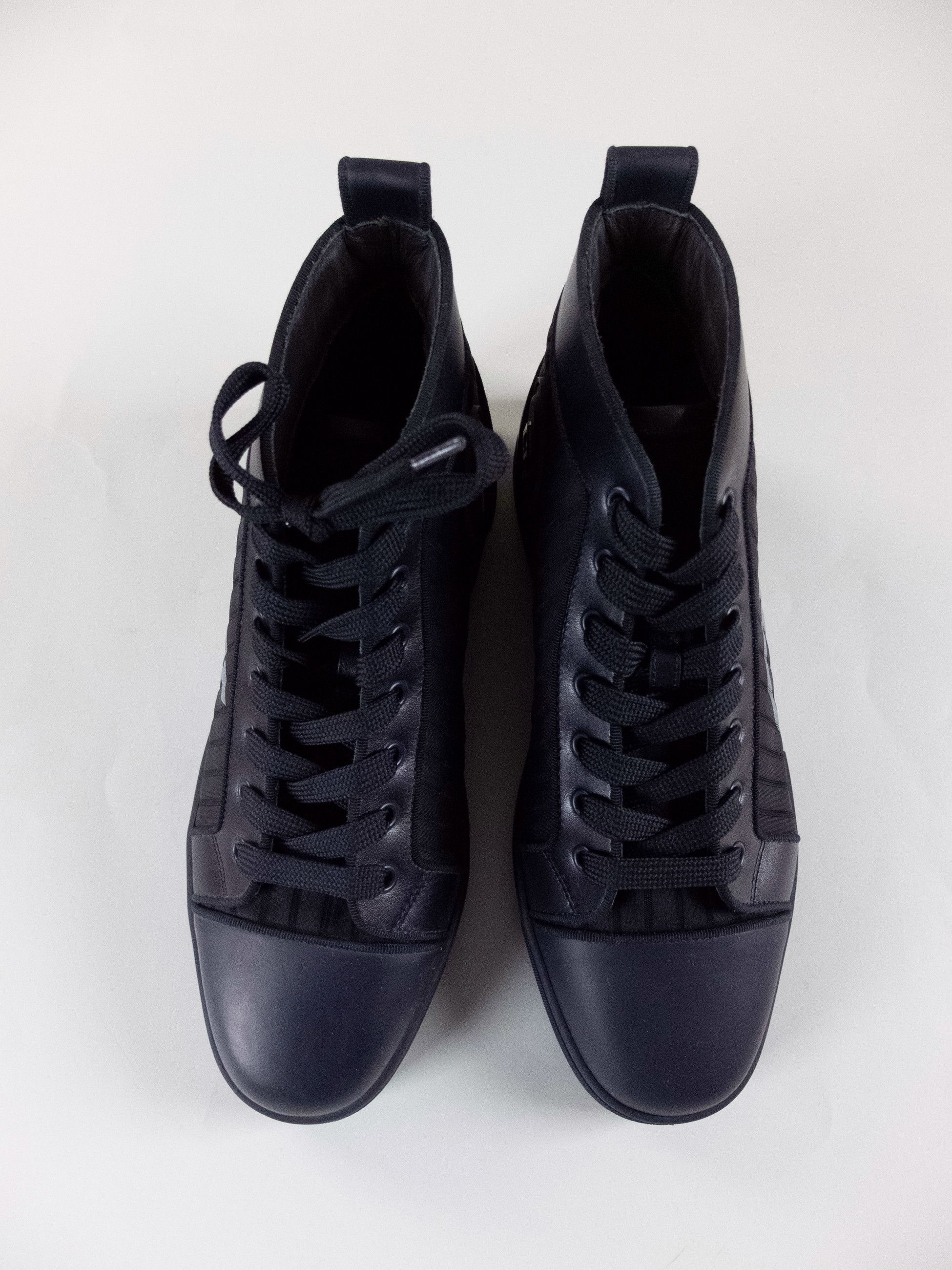 Christian Louboutin CHRISTIAN LOUBOUTIN Louis Varsimax navy black sneakers 8 41 Size US 8 / EU 41 - 3 Thumbnail