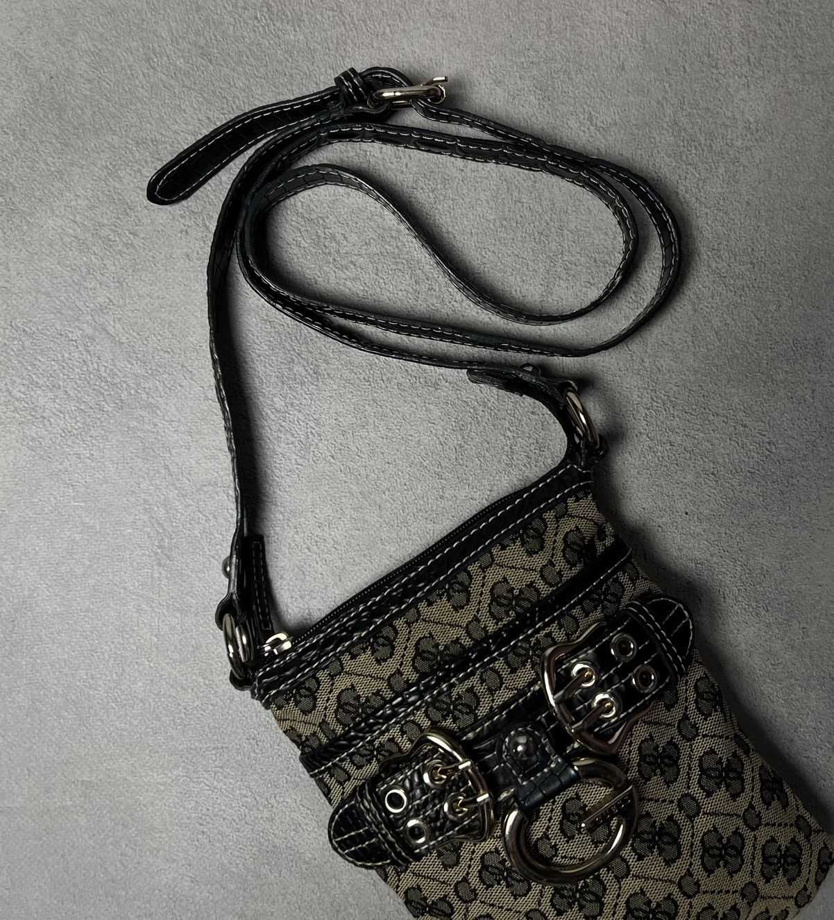 Guess GUESS Monogram Crossbody Shoulder Bag Metal Logo Size ONE SIZE - 3 Thumbnail