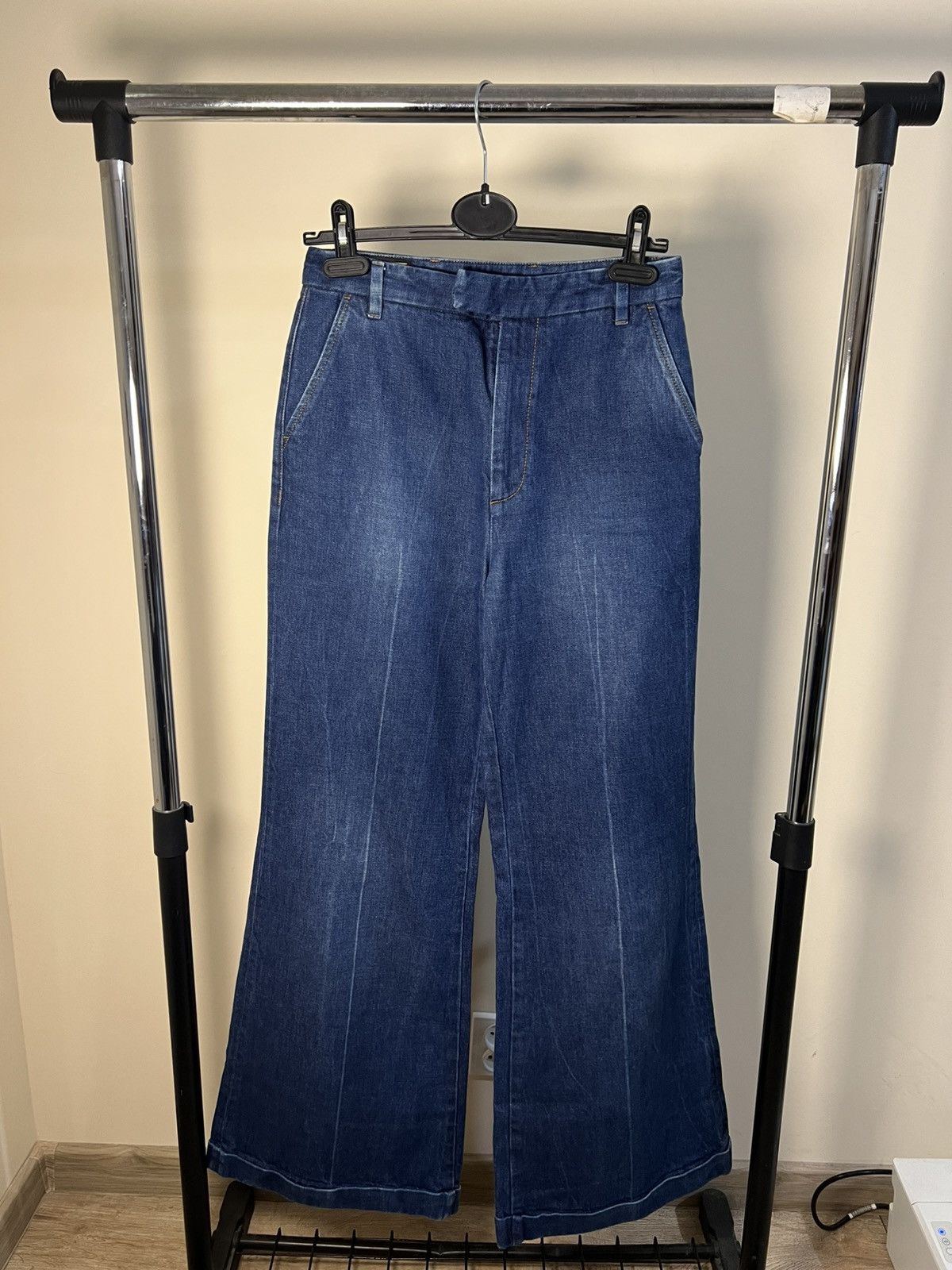 Gucci Gucci Wide Leg Flare Jeans Women’s Luxury Size 28" / US 6 / IT 42 - 2 Thumbnail